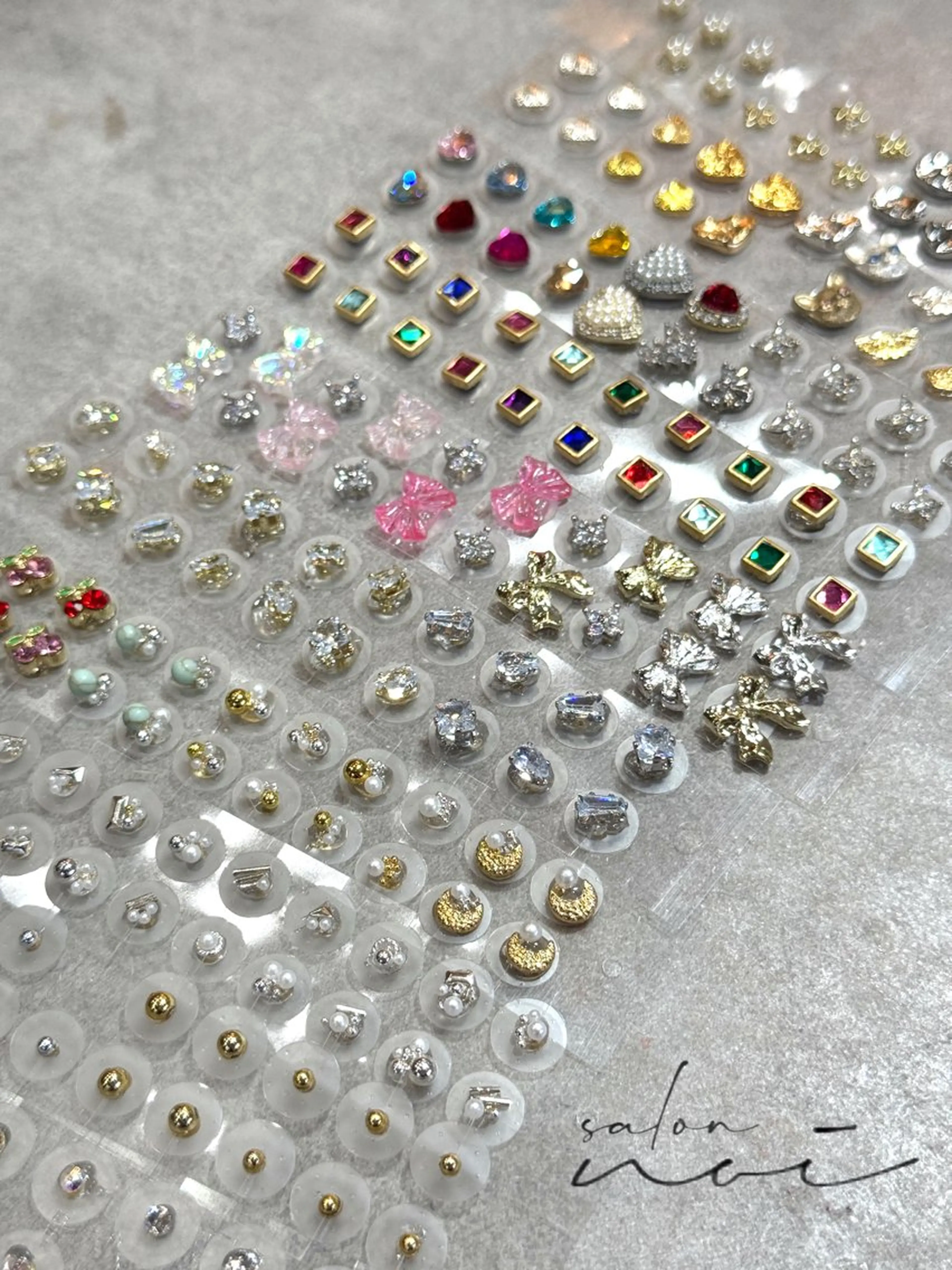 salon noiのネイルデザイン