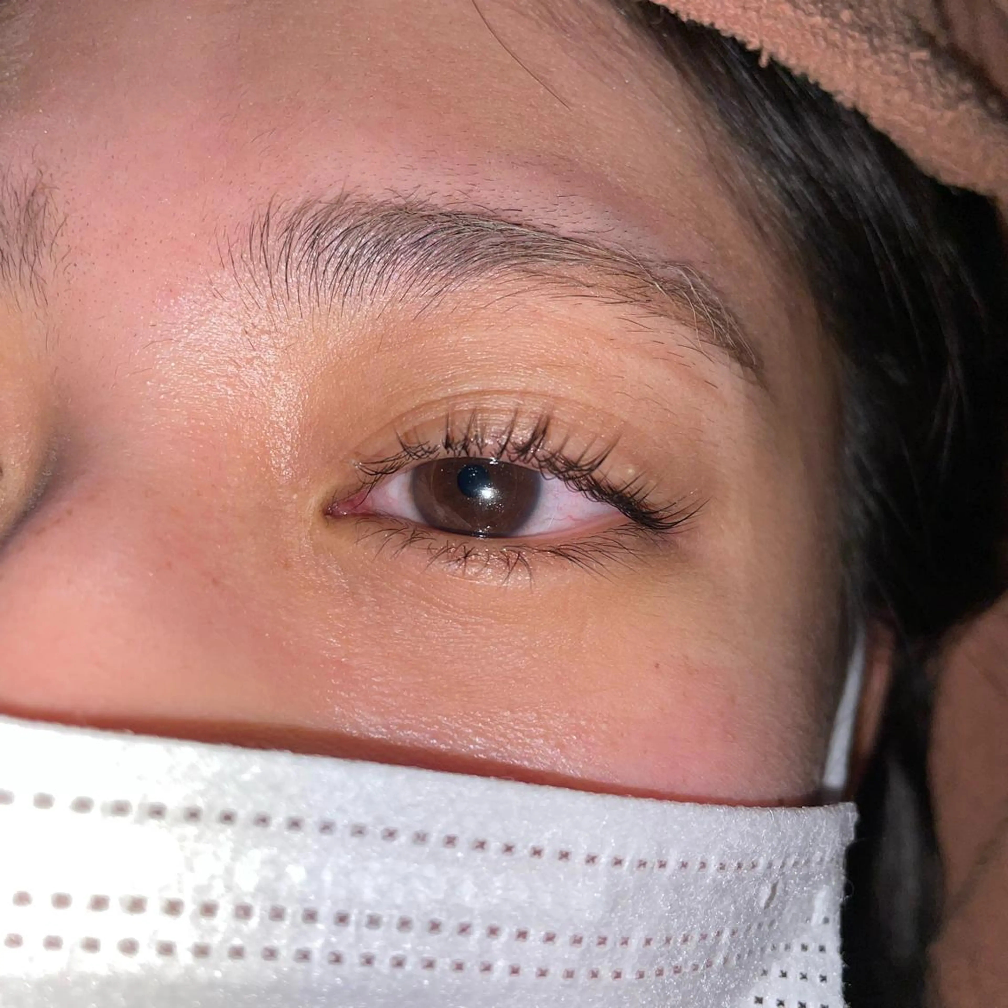 マツエク・マツパ 桑田 新菜のヘアスタイル