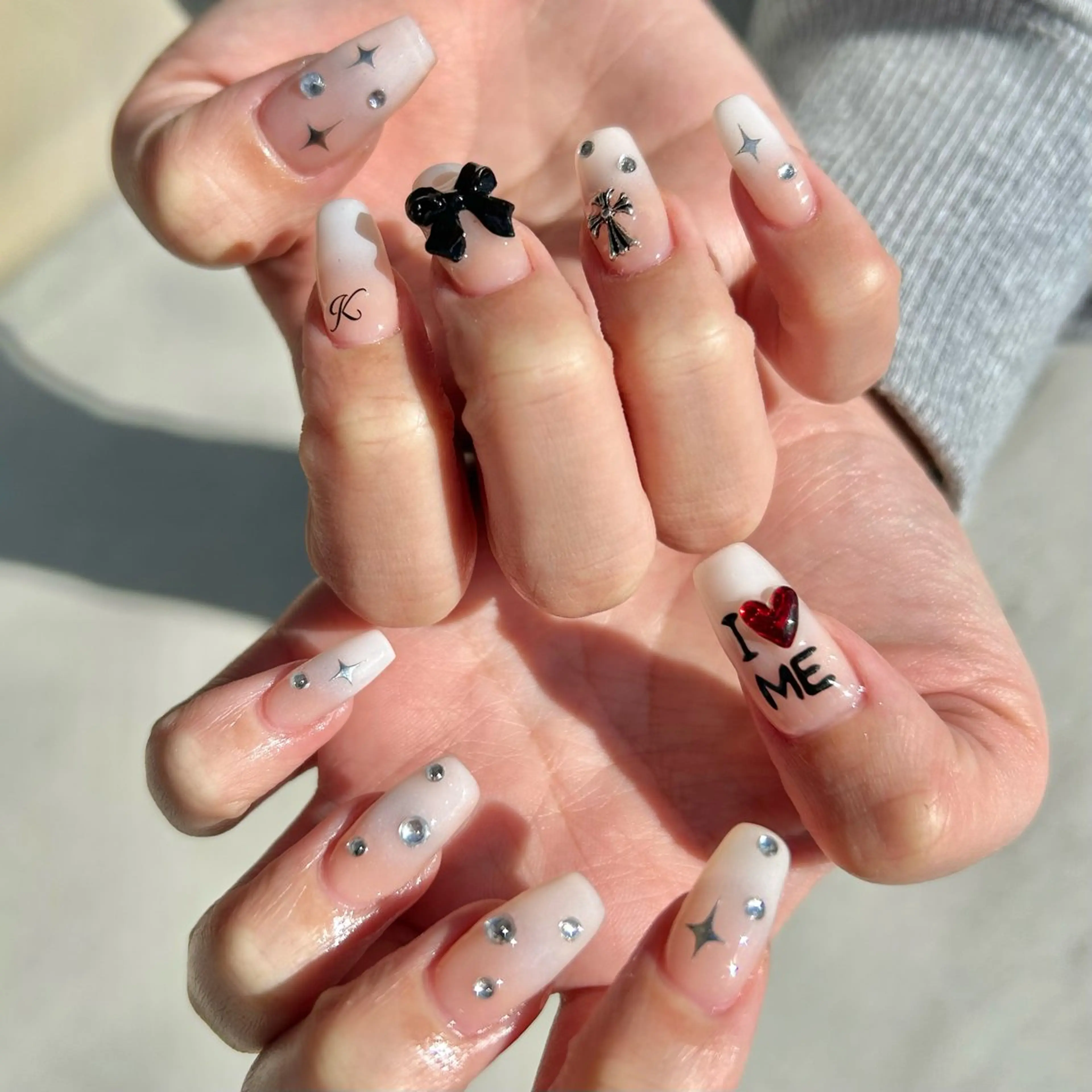 ネイル ハンドネイル alien girl所属・aliengirl Ayuのネイルデザイン