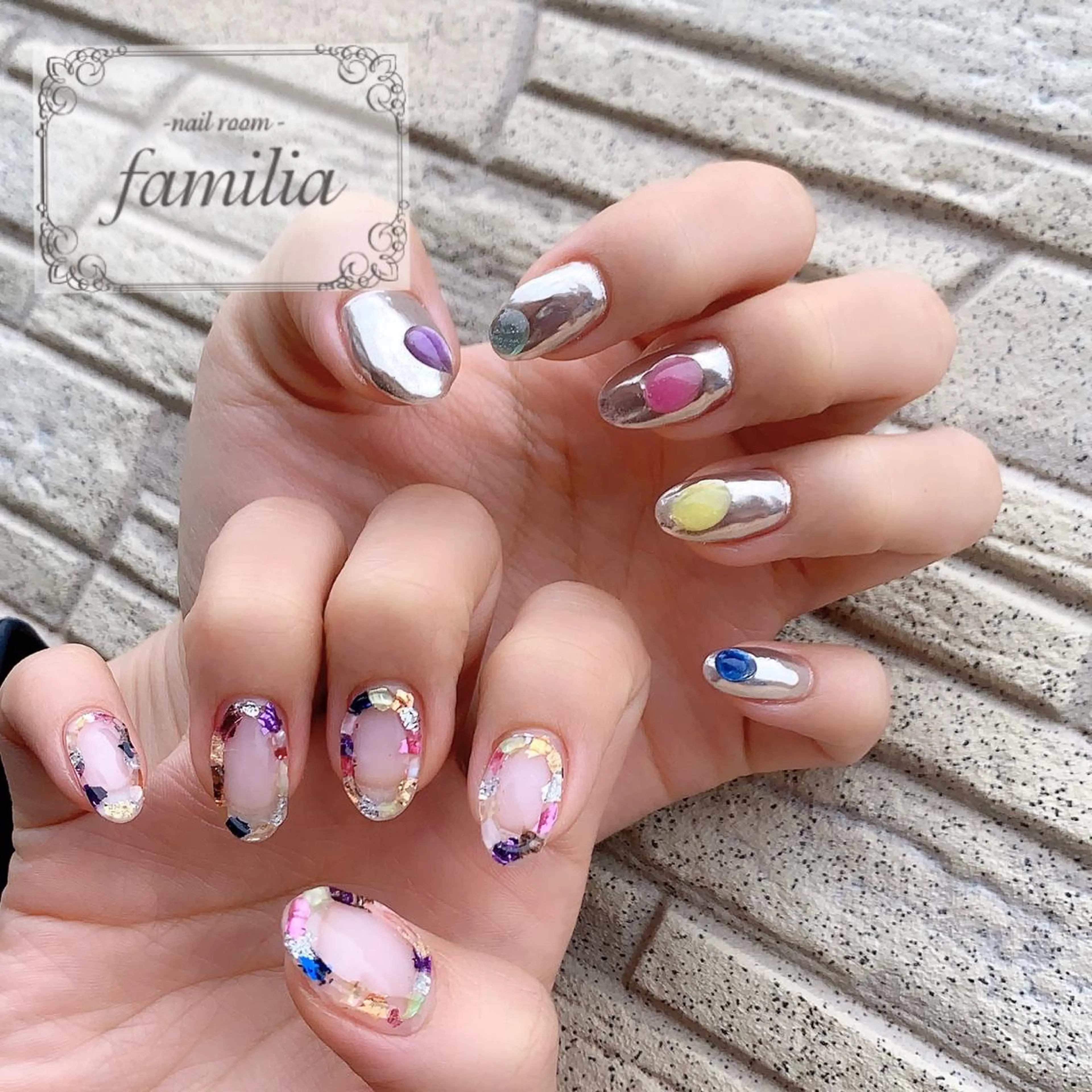 ネイル ハンドネイル -nailroom- familiaのネイルデザイン