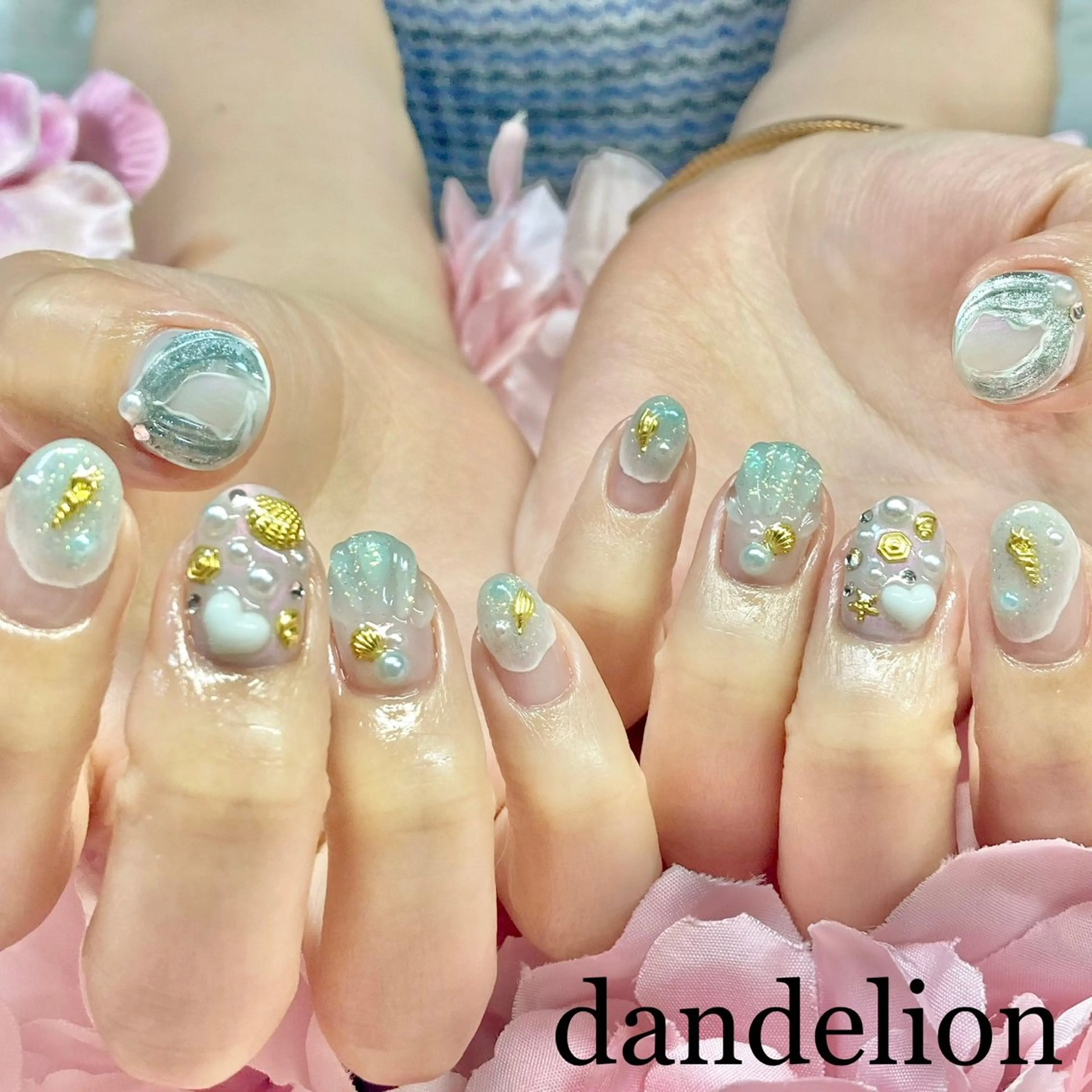 ネイル ハンドネイル ハンドケア dandelion ダンデライオンのネイルデザイン