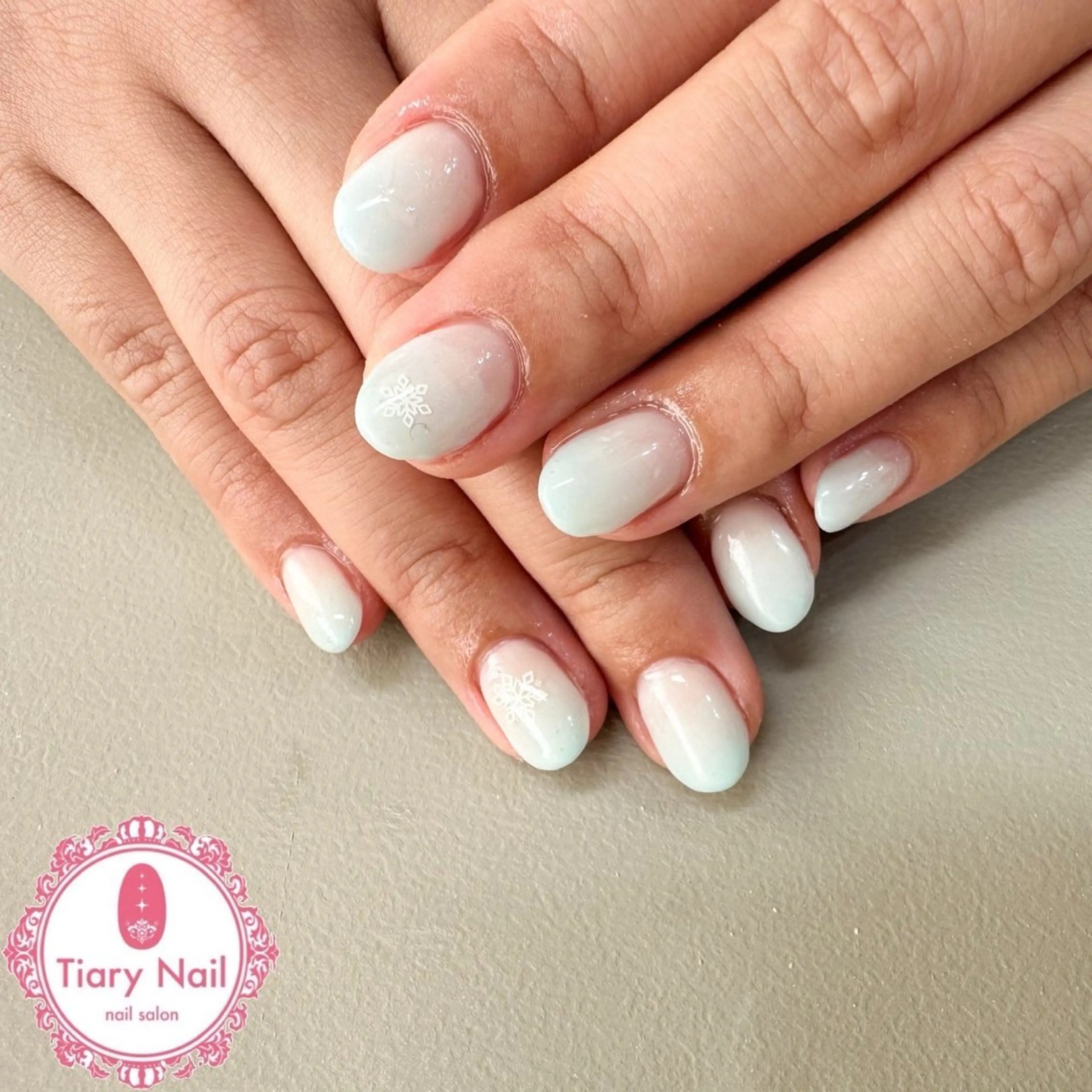 ネイル tiarynail K K🐼のネイルデザイン