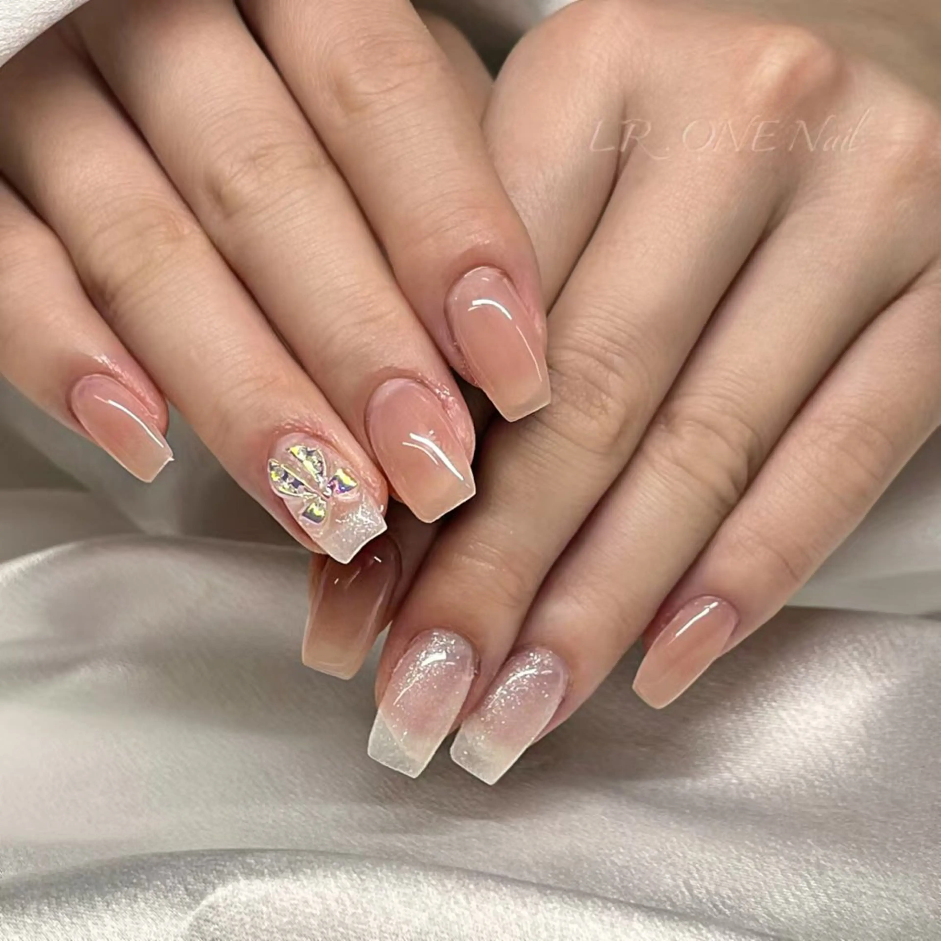 ネイル LR.ONE ヨウのネイルデザイン