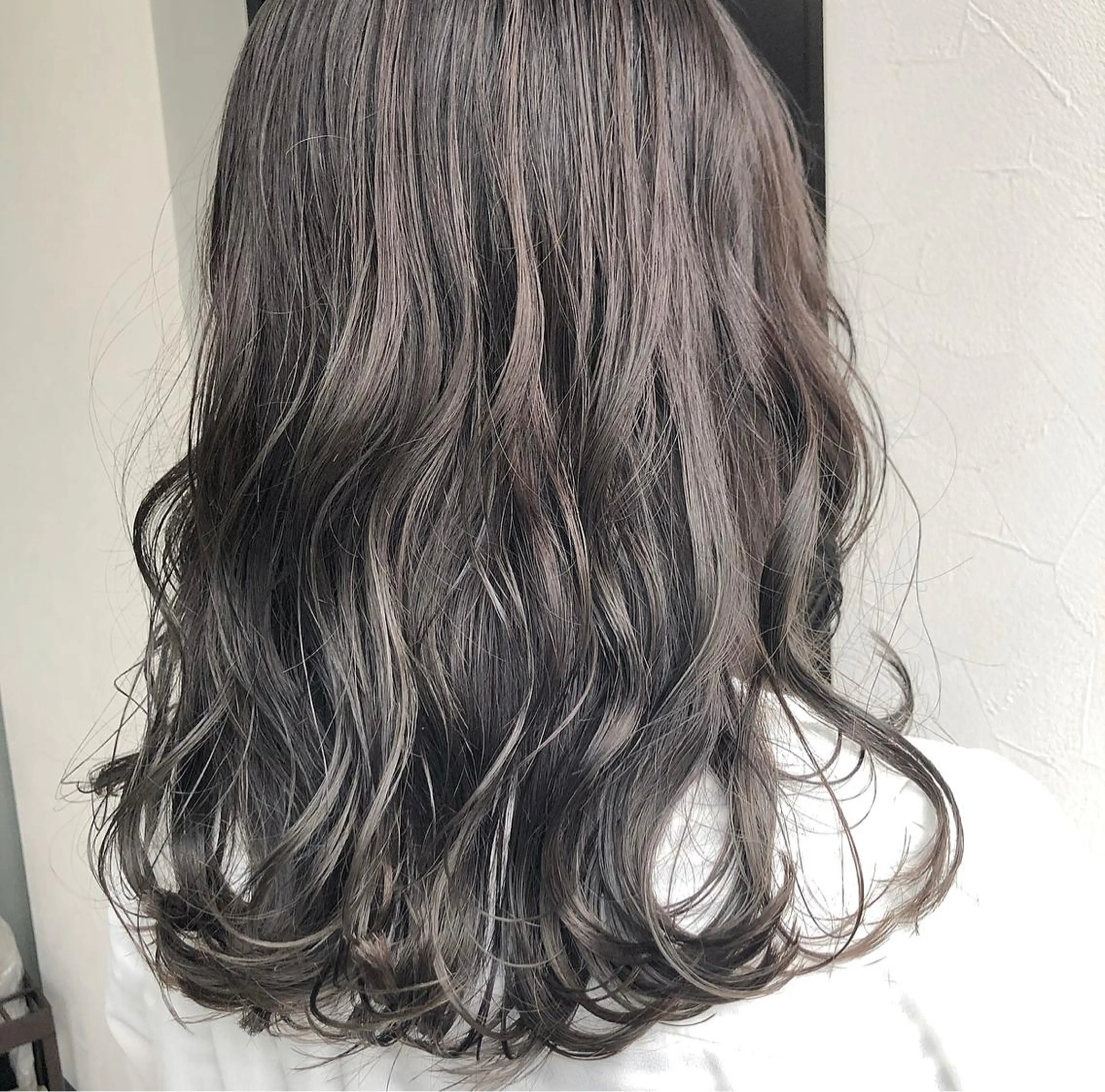 セミロング カラー レイヤーカット❤︎ 韓国ヘア❤︎YUKAのヘアスタイル