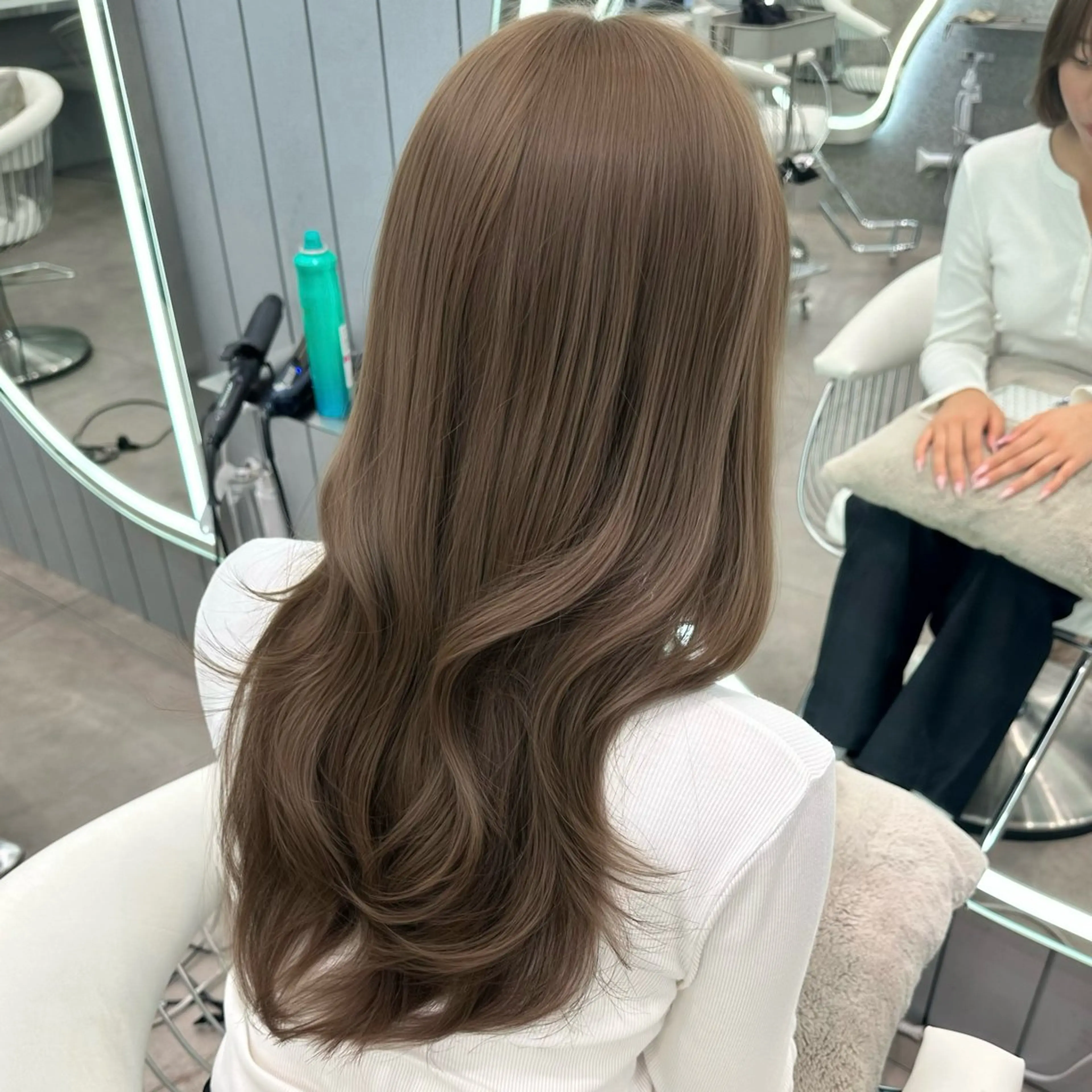 セミロング カラー ヘアアレンジ ヘアカラー トリートメント ブリーチなしW🎀 髪質改善／はのんのヘアスタイル