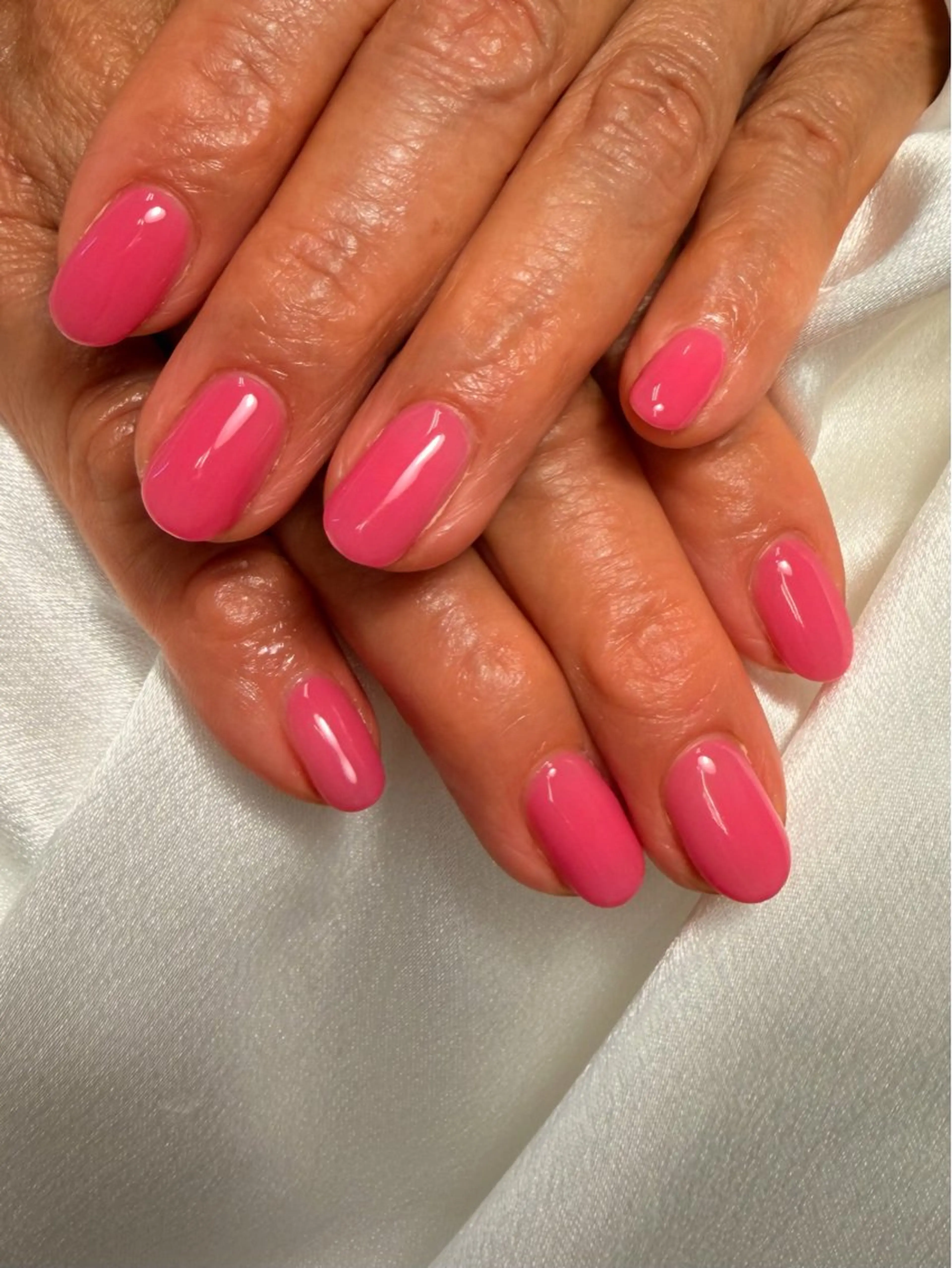 ネイル ワンカラーネイル ハンドネイル nail salon BrooChillのネイルデザイン