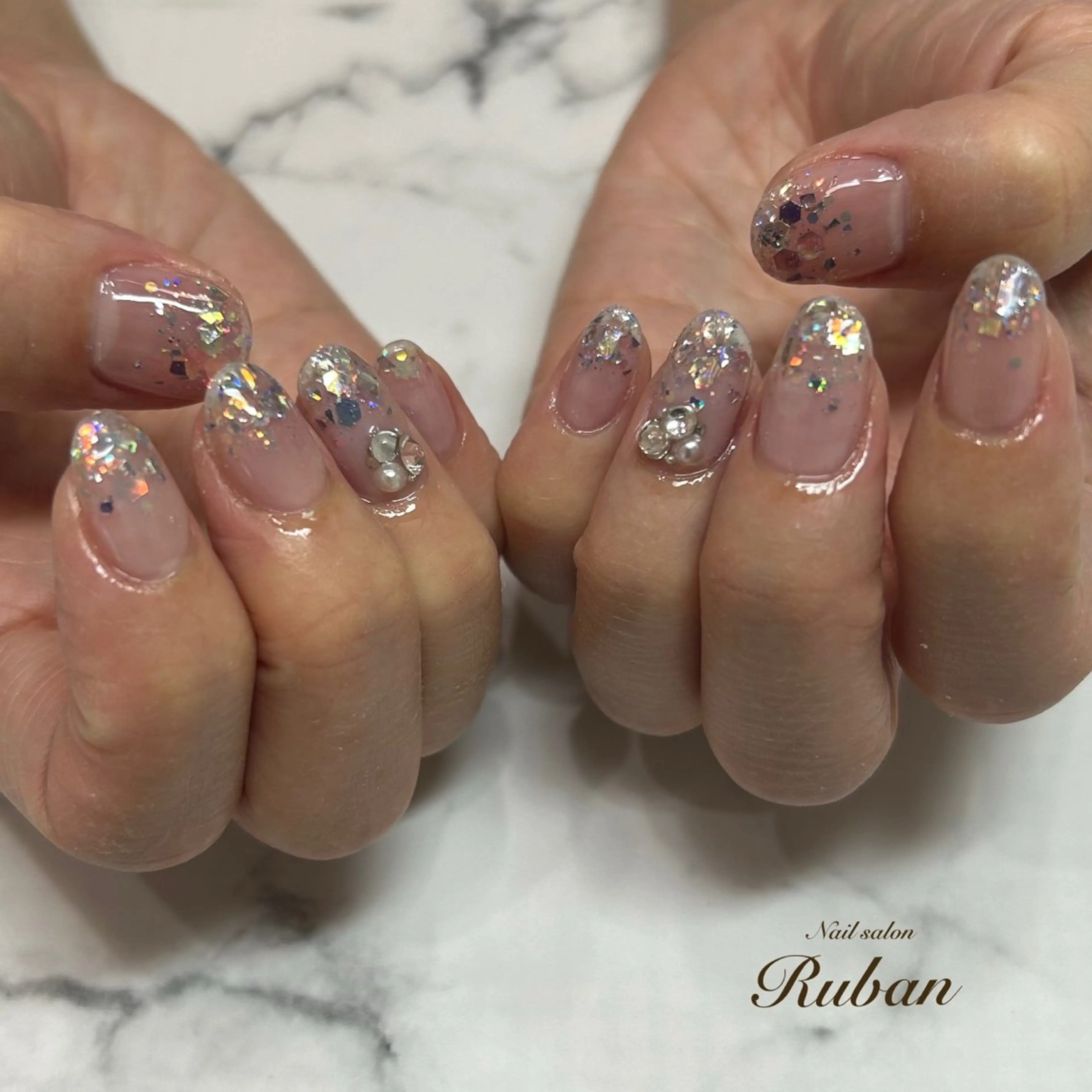 ネイル グラデーション キラキラネイル Nail salon Rubanのネイルデザイン