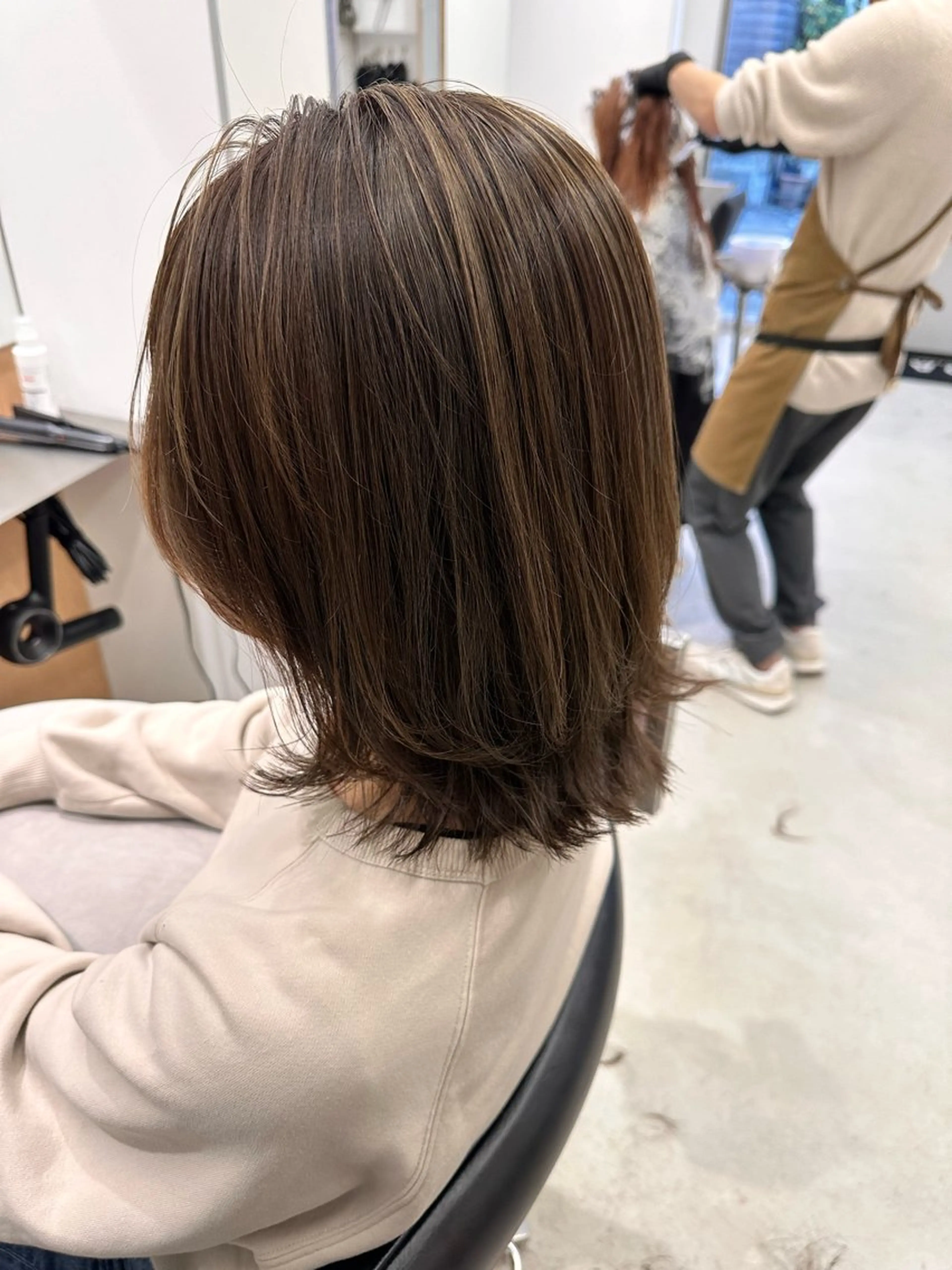 ミディアム カット ヘアカラー トリートメント GOAT_茅ヶ崎 キシ サクラのヘアスタイル