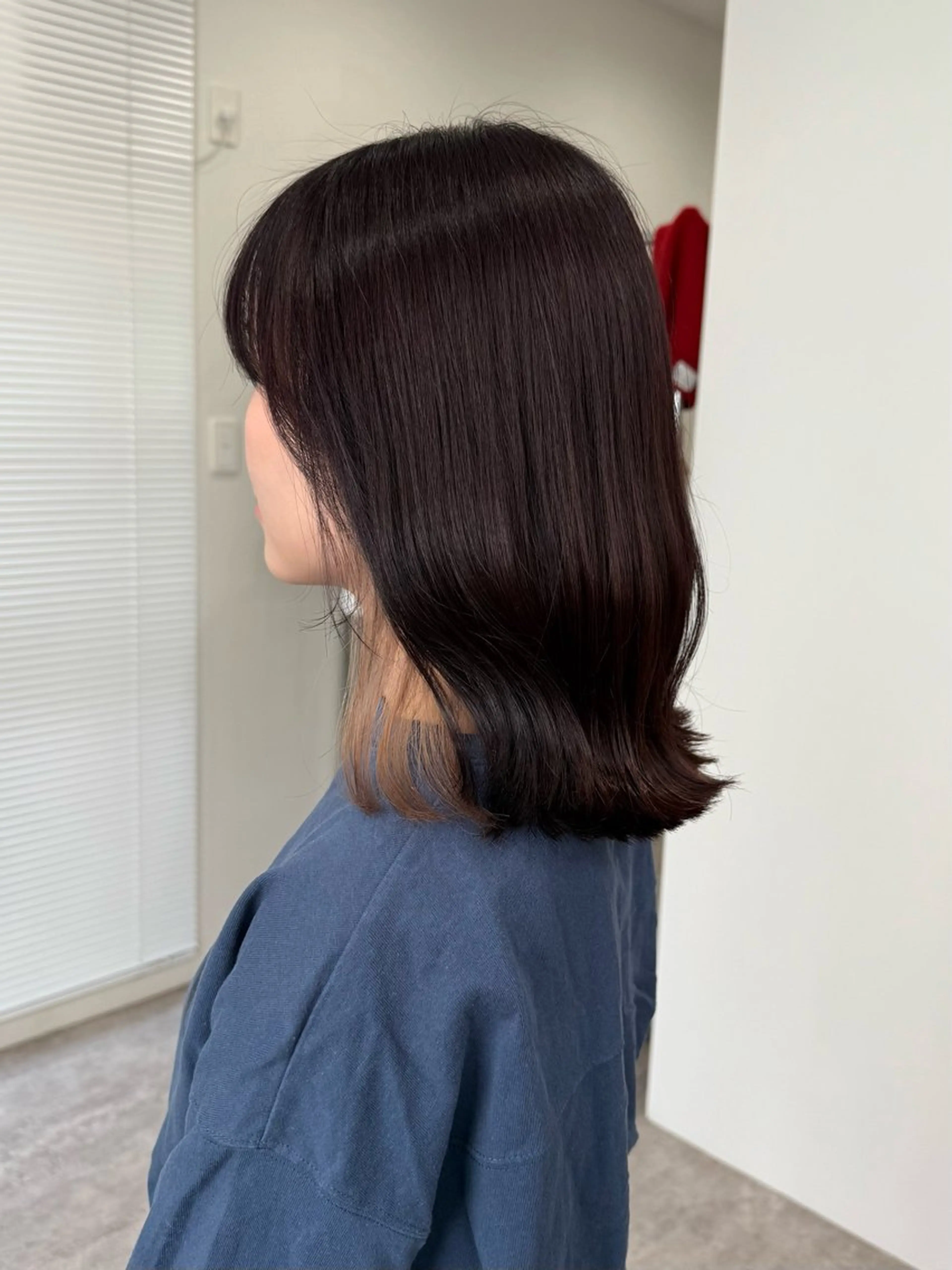 ミディアム カラー ディープラベンダー イヤリングカラー グレージュ ラベンダーカラー ピンクカラー カット ヘアカラー トリートメント era所属・azumi/ボブ/暖 色/オリーブ/縮毛のヘアスタイル