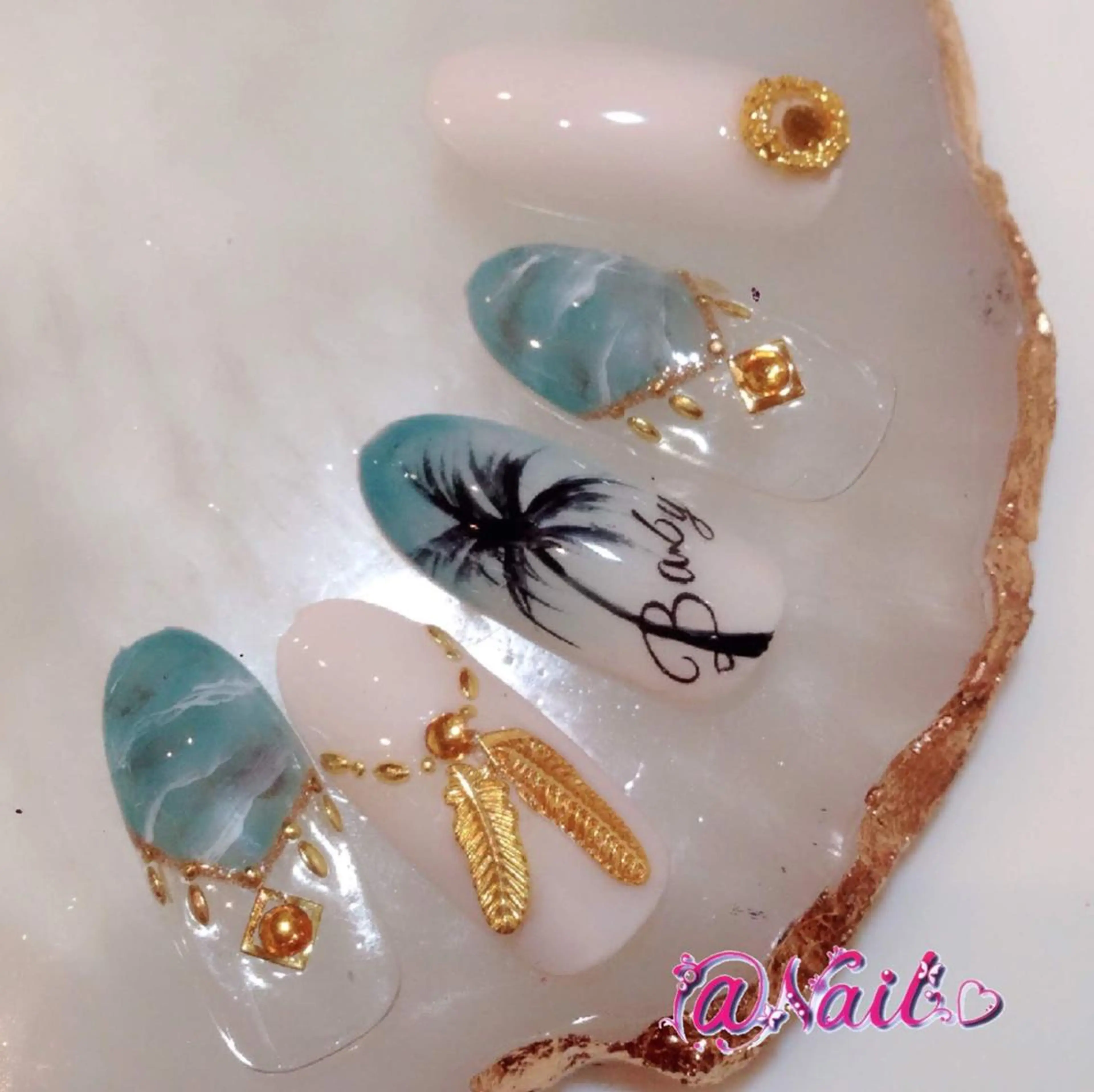 ネイル ネイルチップ 小尾 栞のネイルデザイン