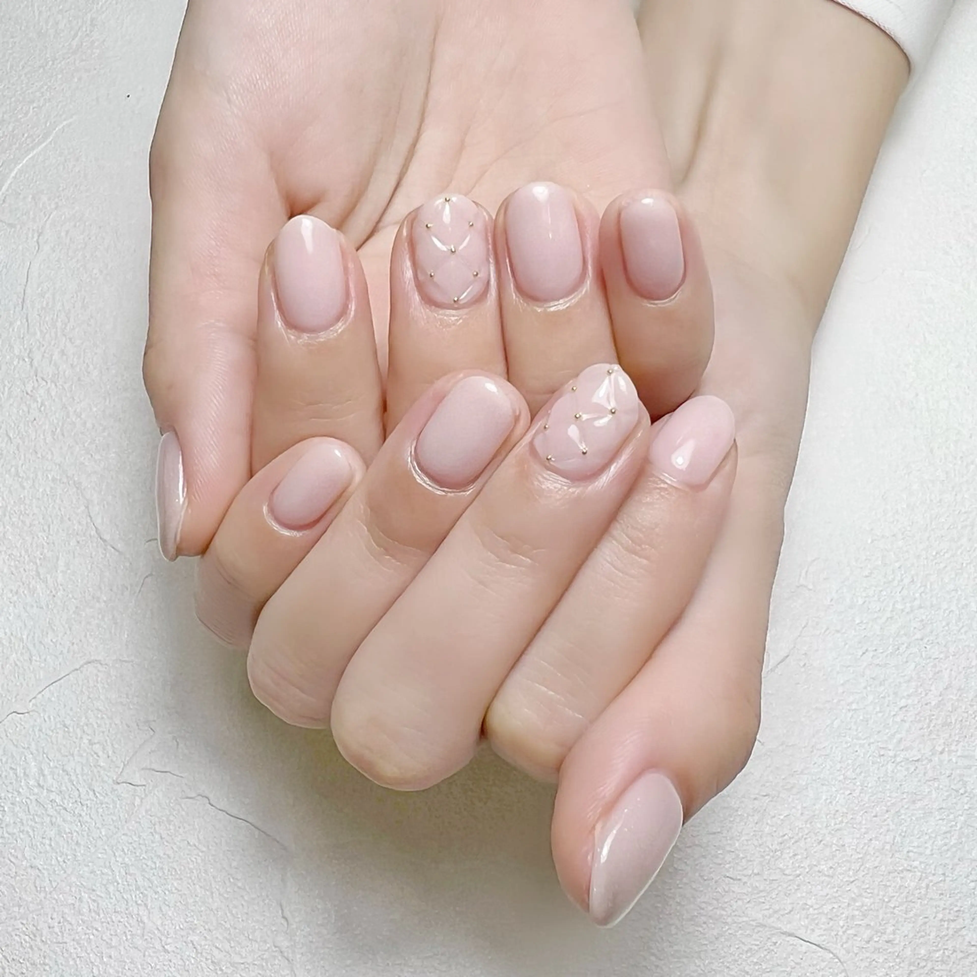 ネイル ガーリー キラキラネイル 韓国ネイル ピンク ワンホンネイル rouse nail RISATOのネイルデザイン