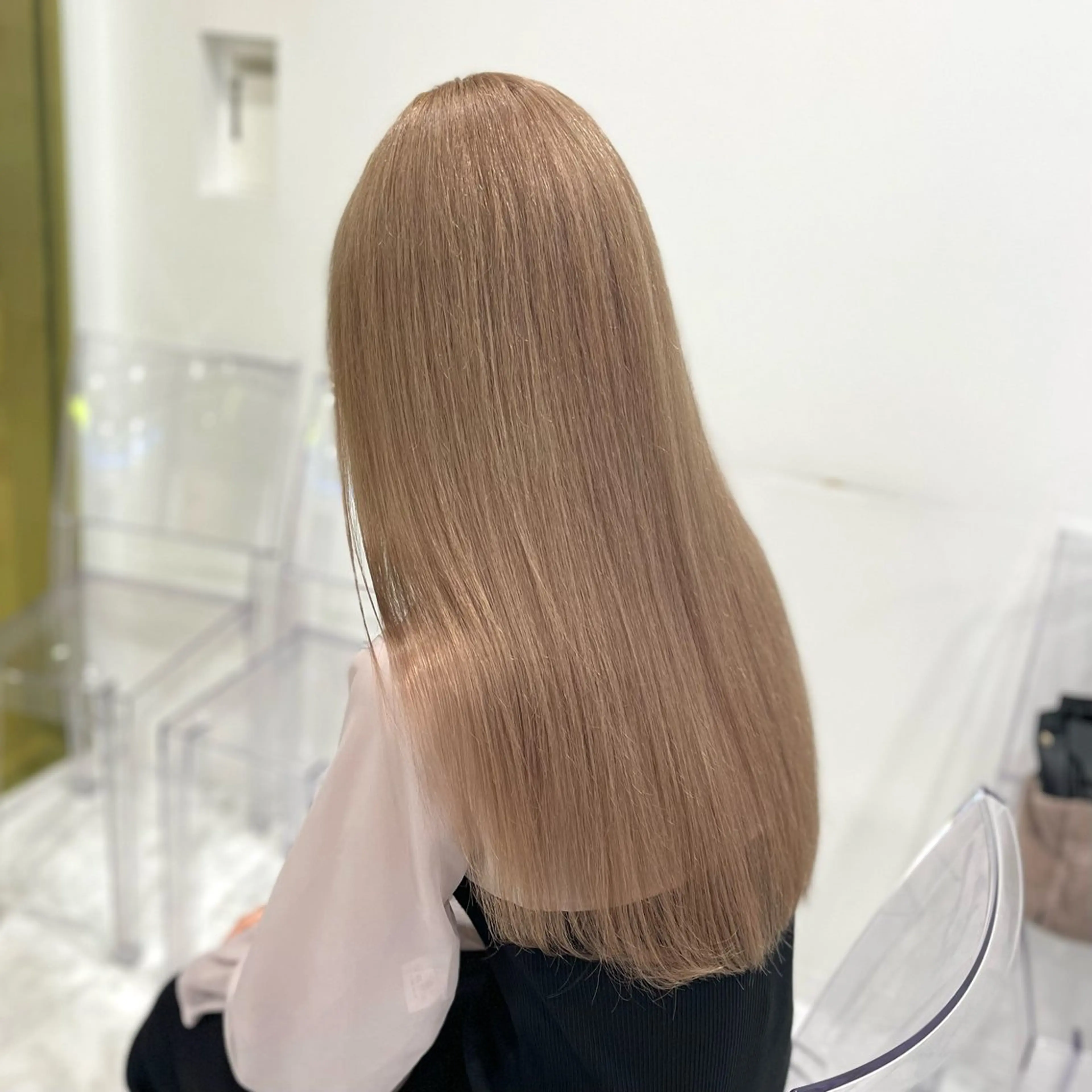 ロング カラー 色落ち綺麗🩰ハイ トーン🎀RINKAのヘアスタイル