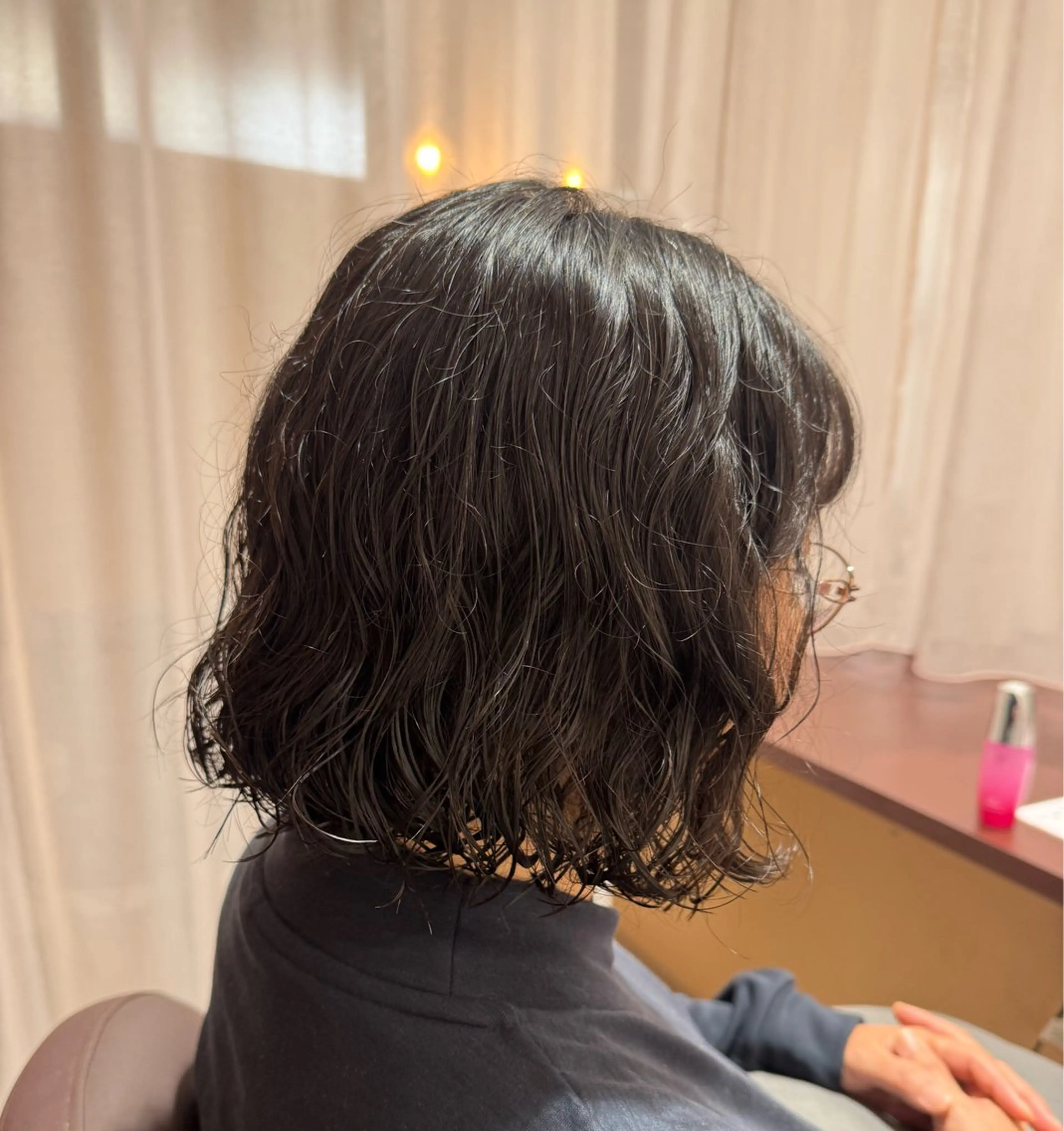 パーマ 川口 日菜のヘアスタイル