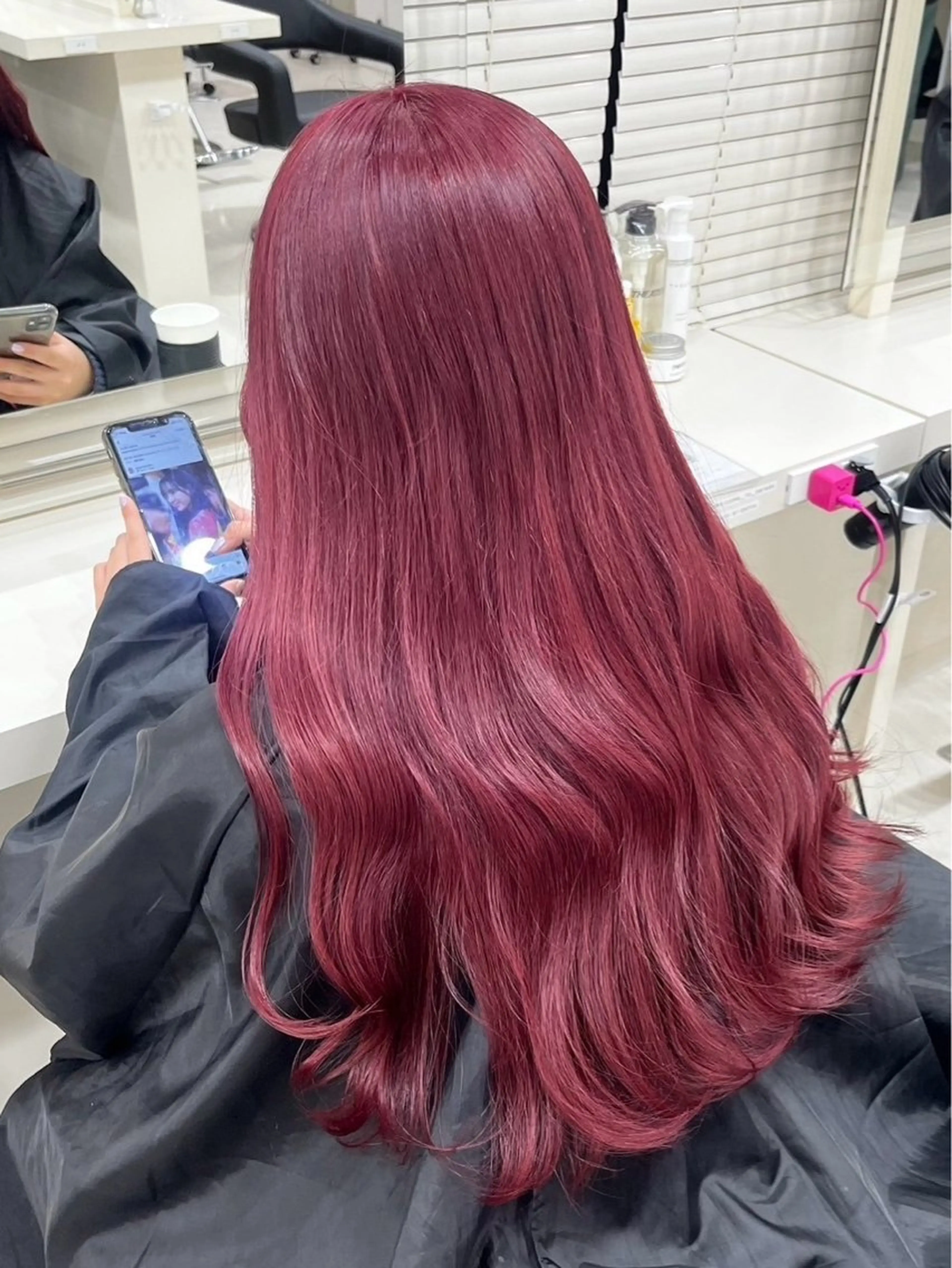 ロング カラー トレンド暖色ヘア🍒 miu🍒のヘアスタイル