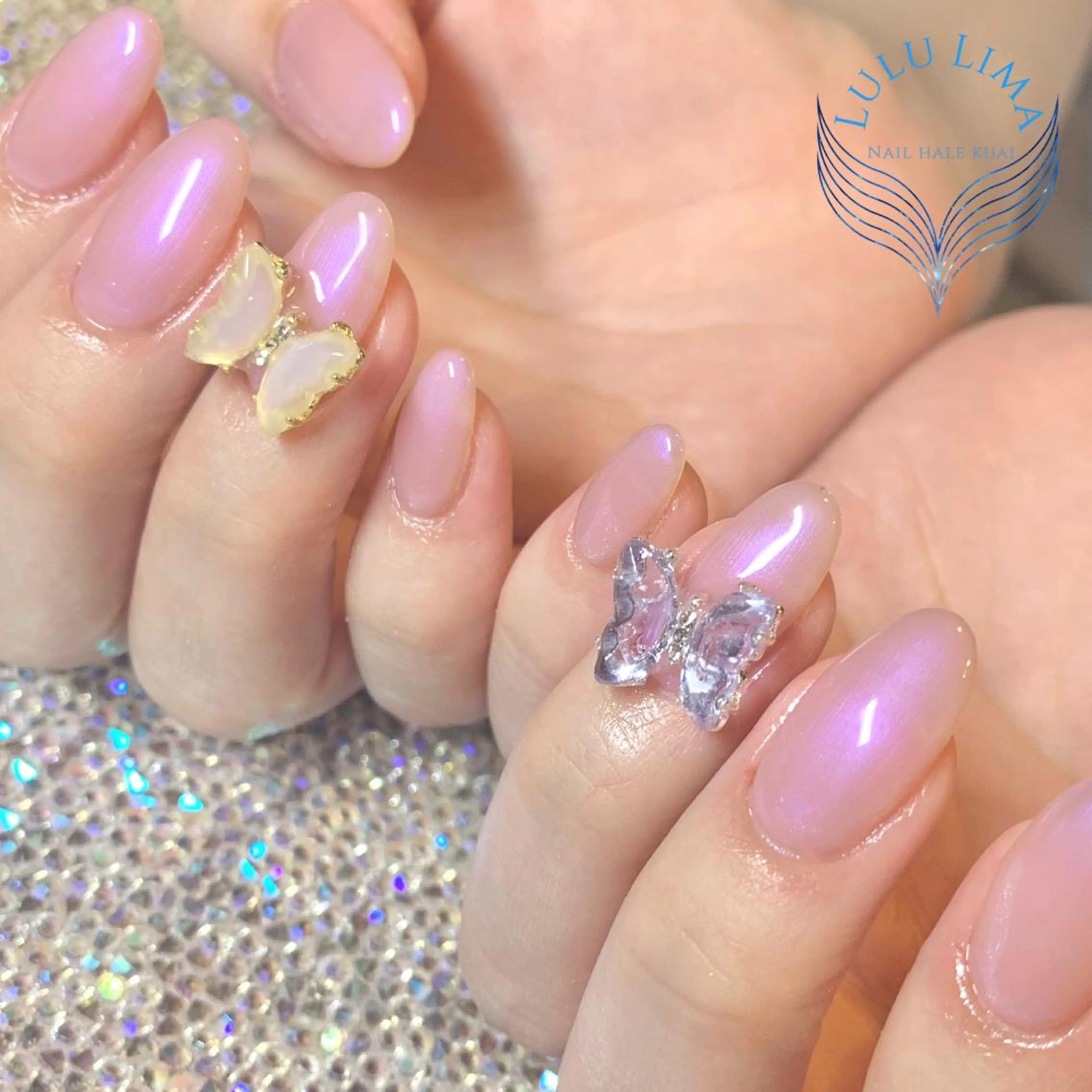 ワンカラー＋パーツ2個✨300種以上✨（他店もオフ無料）の写真