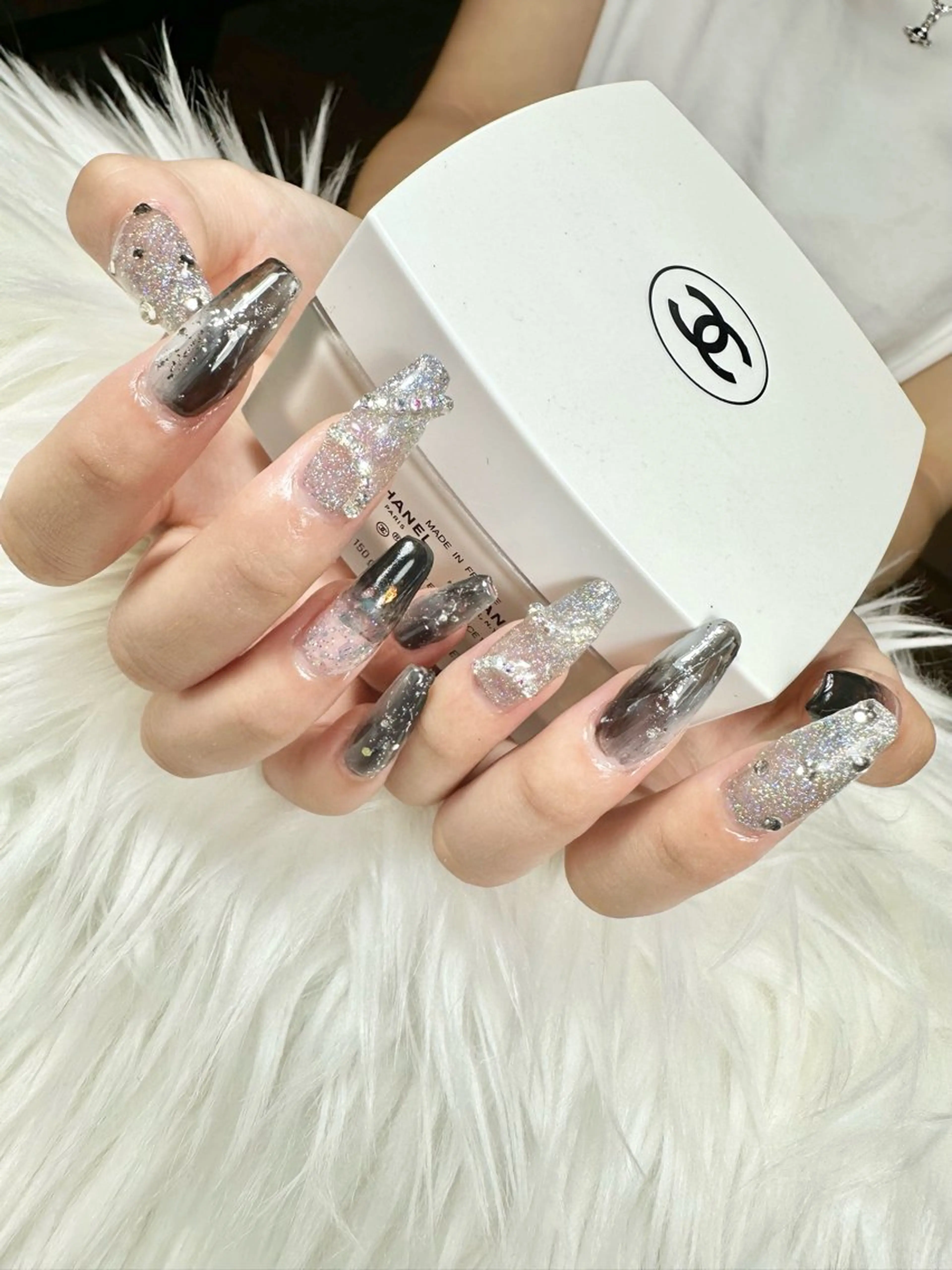 ネイル フラッシュネイル ニュアンスネイル ストーンネイル ハンドネイル abuuuuu nailsのネイルデザイン