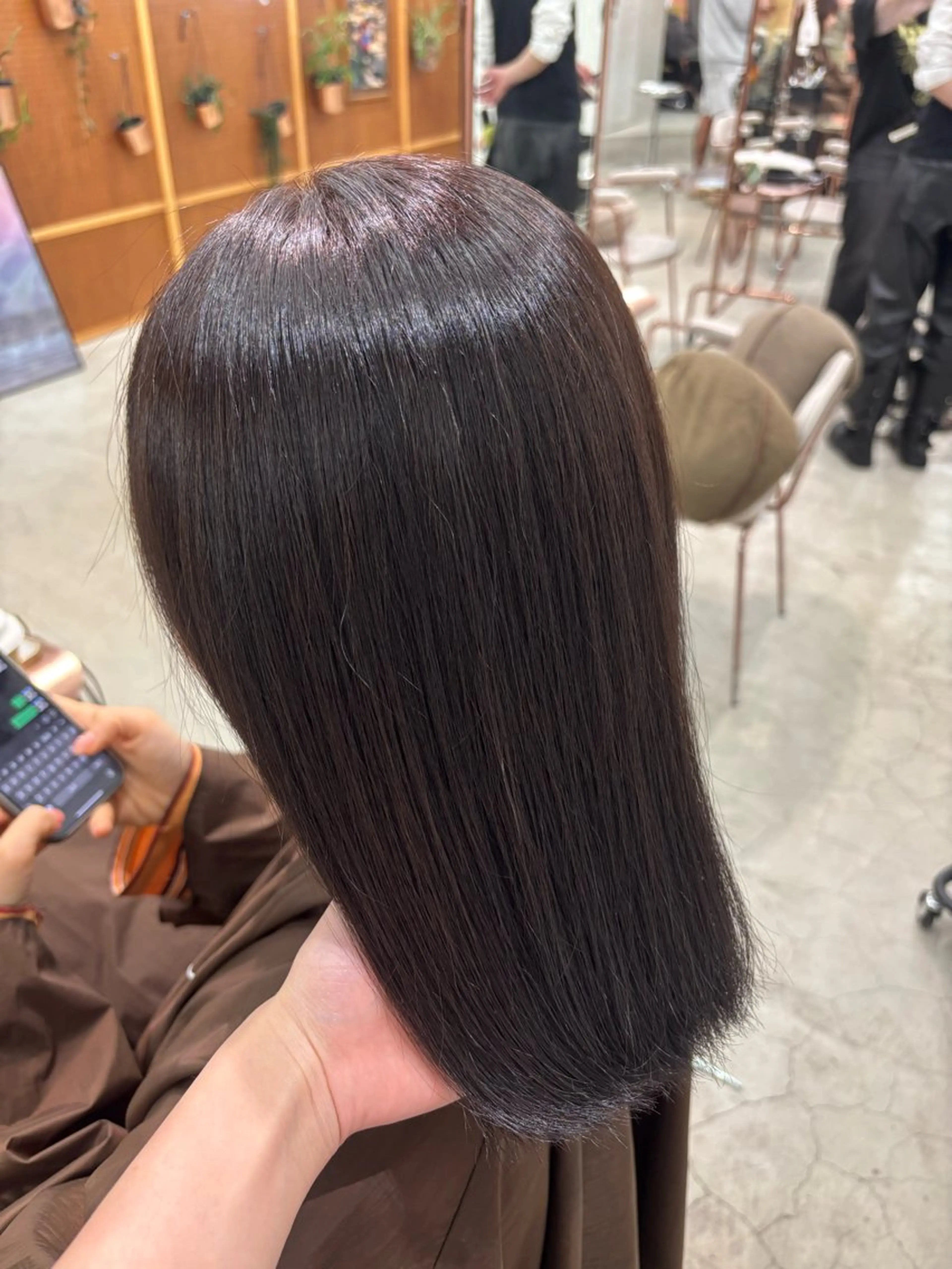 カラー 山本 美里亜のヘアスタイル
