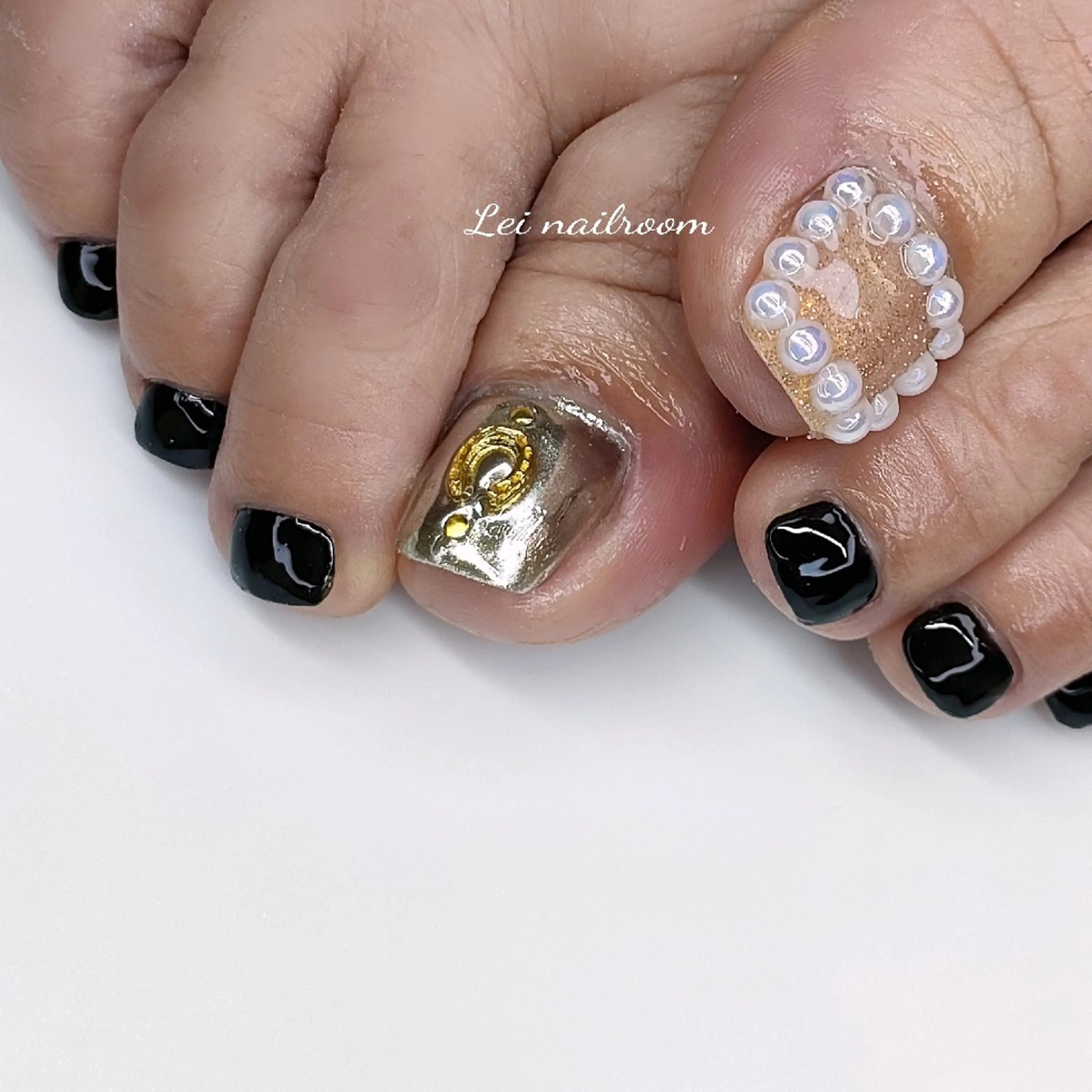 ネイル フットネイル lei🌼 nailroomのネイルデザイン