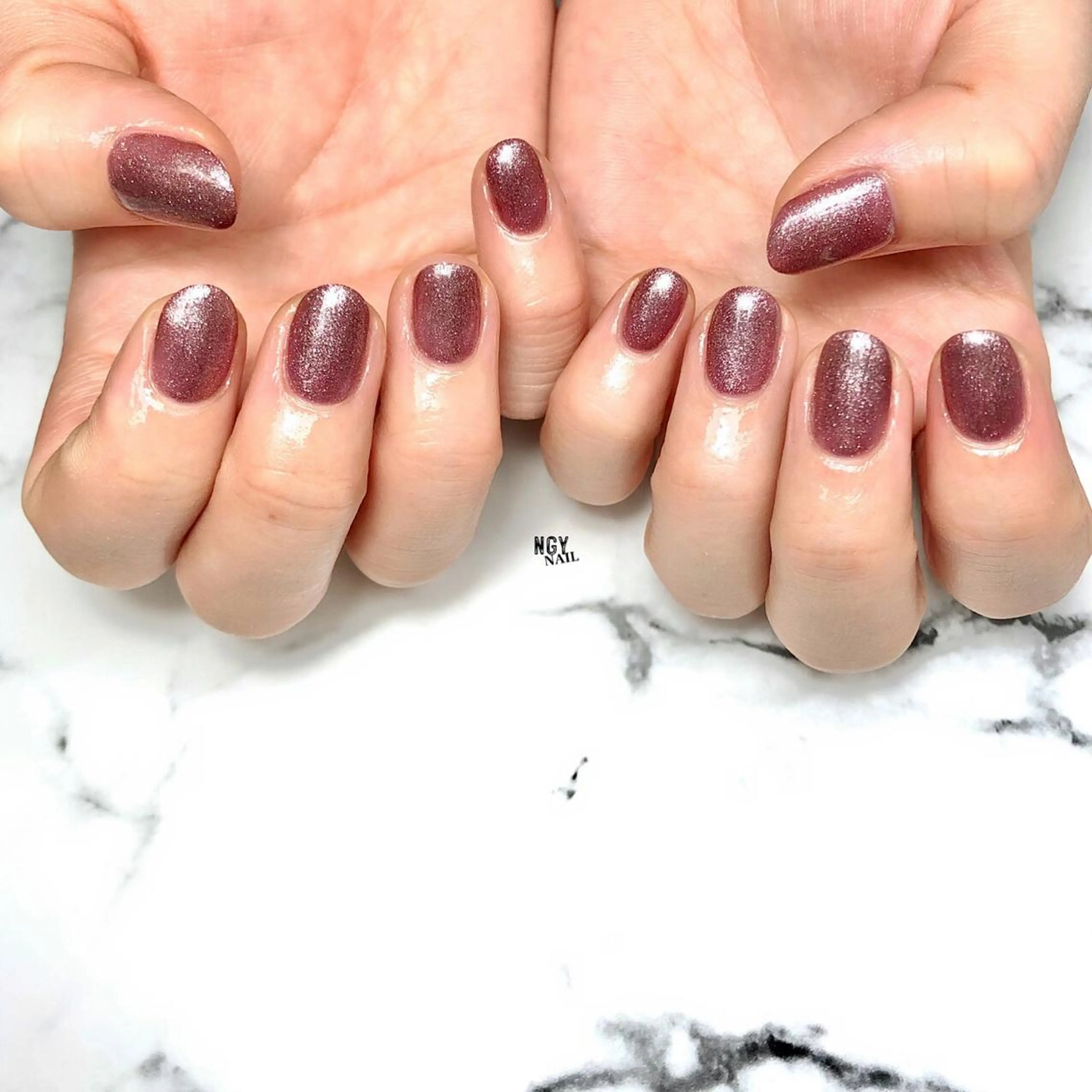 ネイル 長さ出し ジェルネイル ラメ(グリッター) ワンカラーネイル パラジェル ハンドネイル NAIL NOWのネイルデザイン