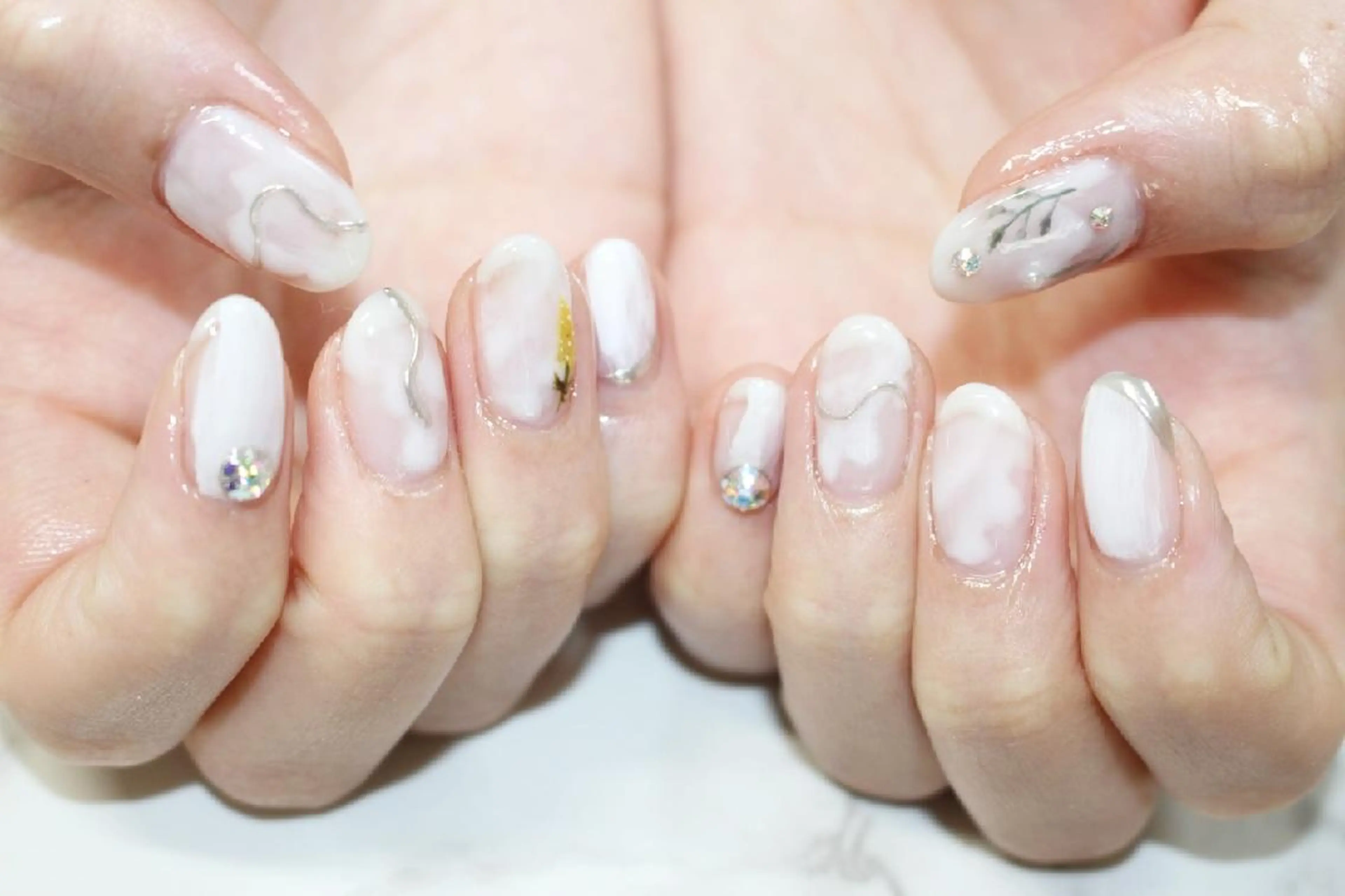 ネイル ニュアンスネイル yu-a☆   柏ネイルのネイルデザイン