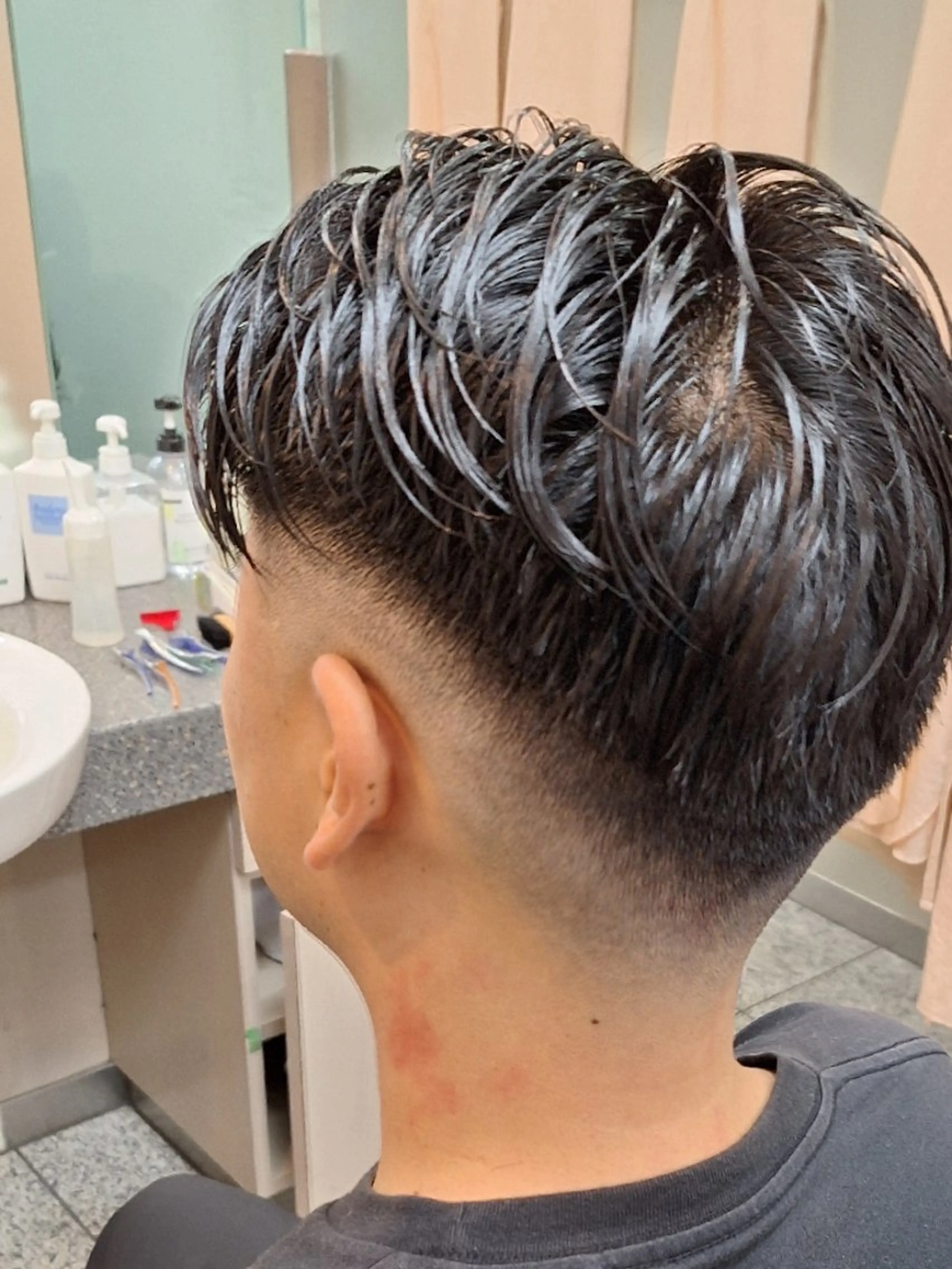 ショート 東谷 龍斗のヘアスタイル