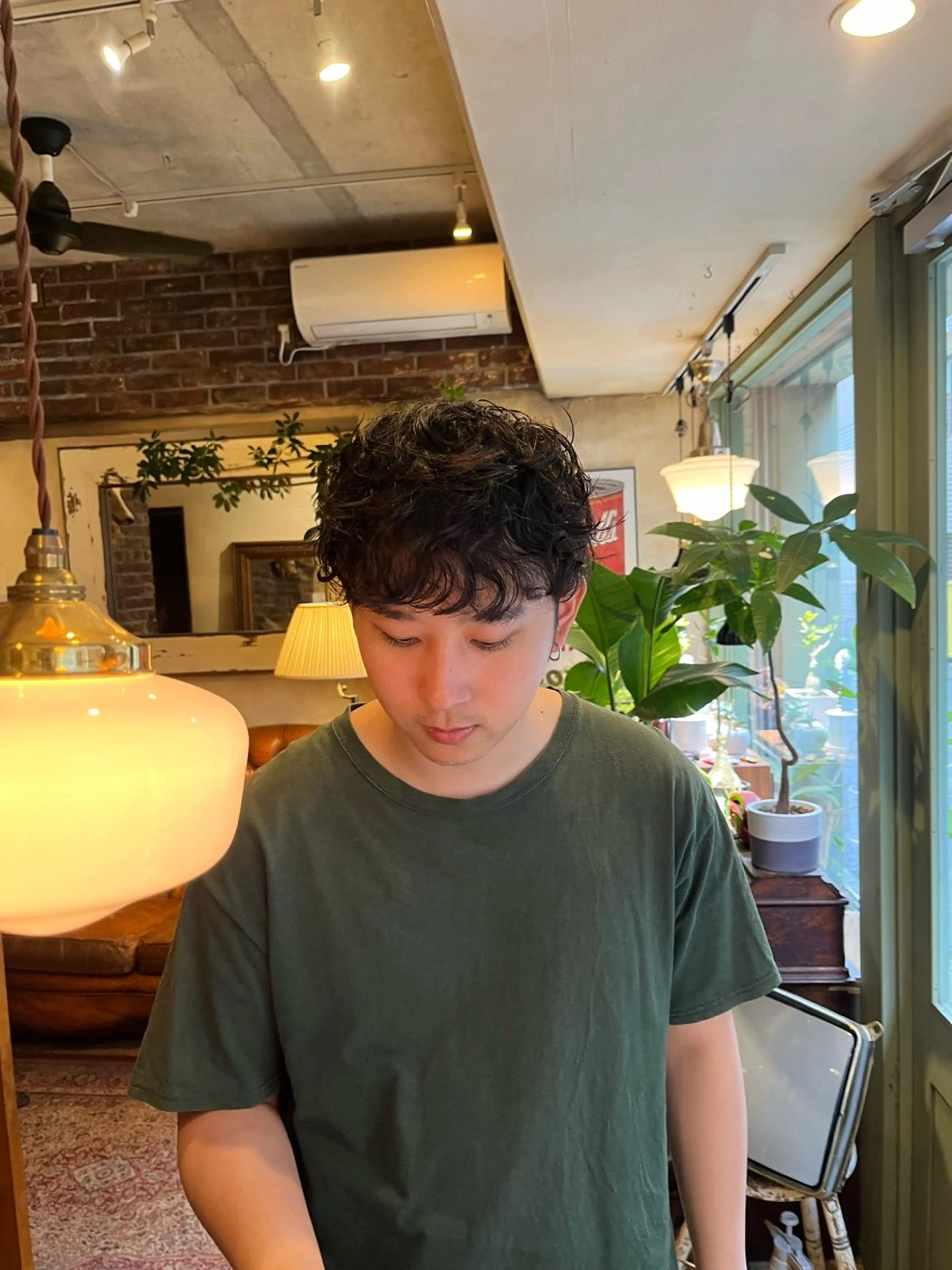 ショート パーマ メンズ マッシュ メンズパーマ カット パーマ ヘッドスパ トレンドパーマ☝️ 🌱ショート/緒方椋のヘアスタイル