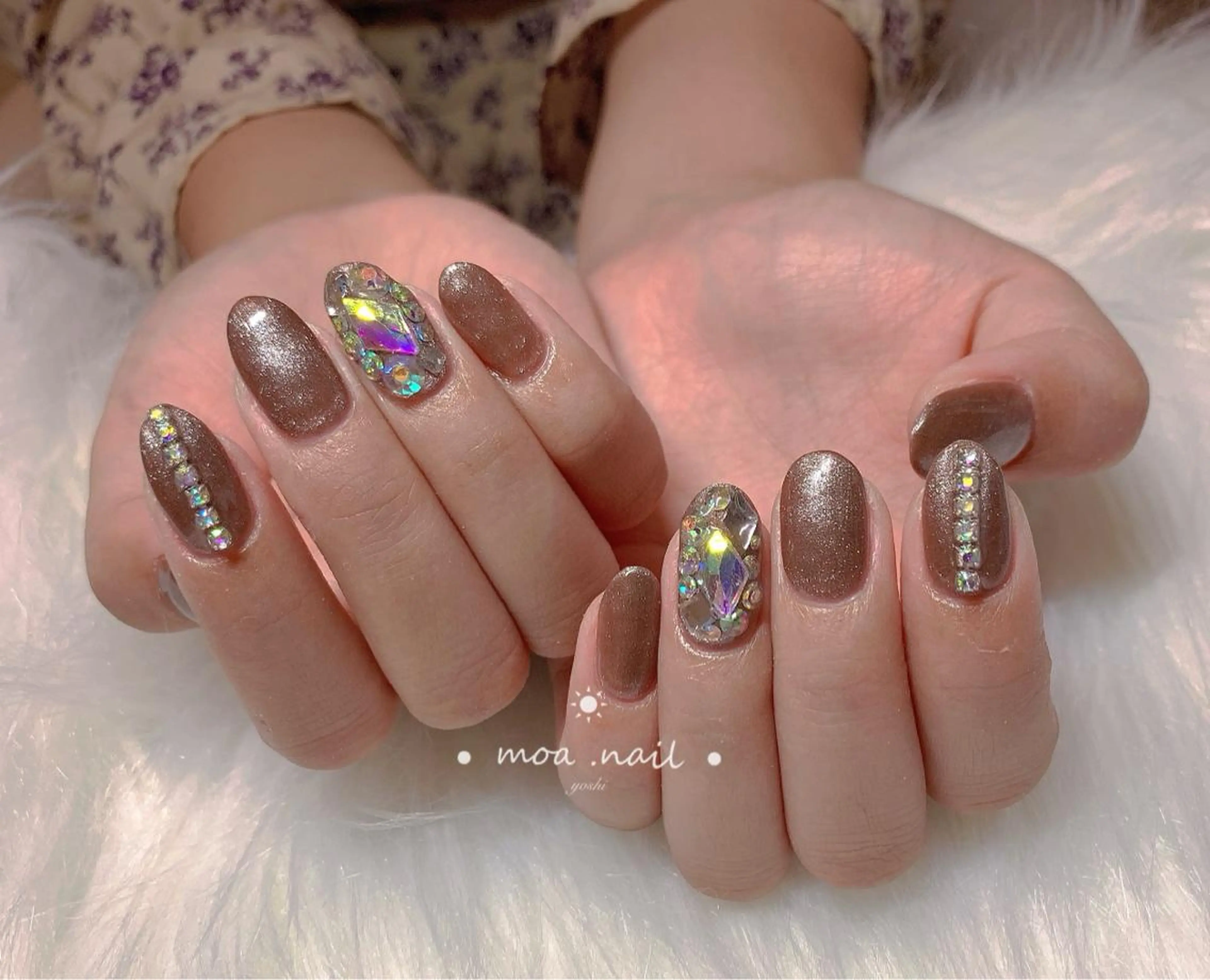 ネイル MoaNail🫶 Yoshiのネイルデザイン