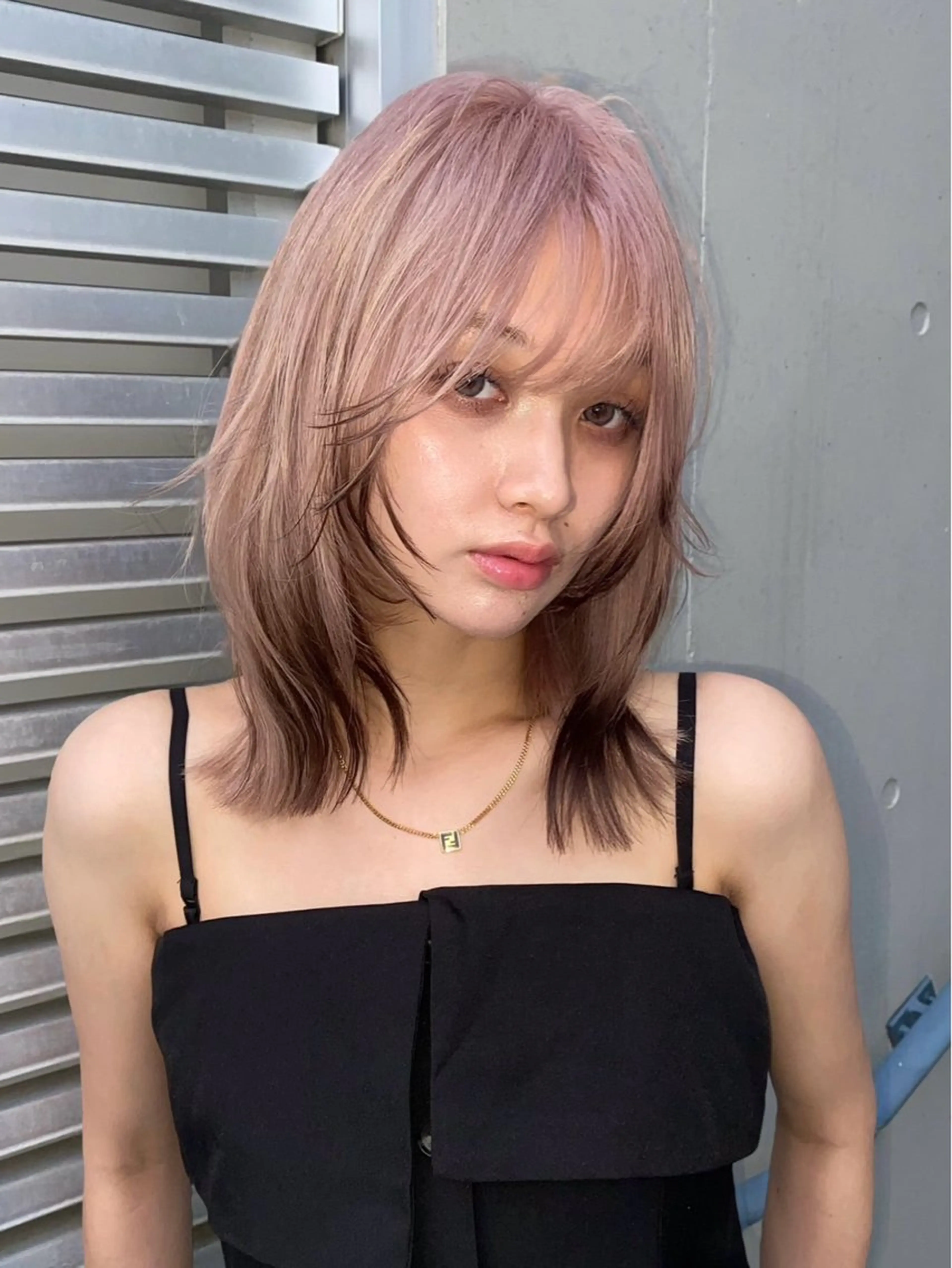 セミロング カラー ハッシュカット レイヤーカット 原宿 無料カット fifth イノウエのヘアスタイル