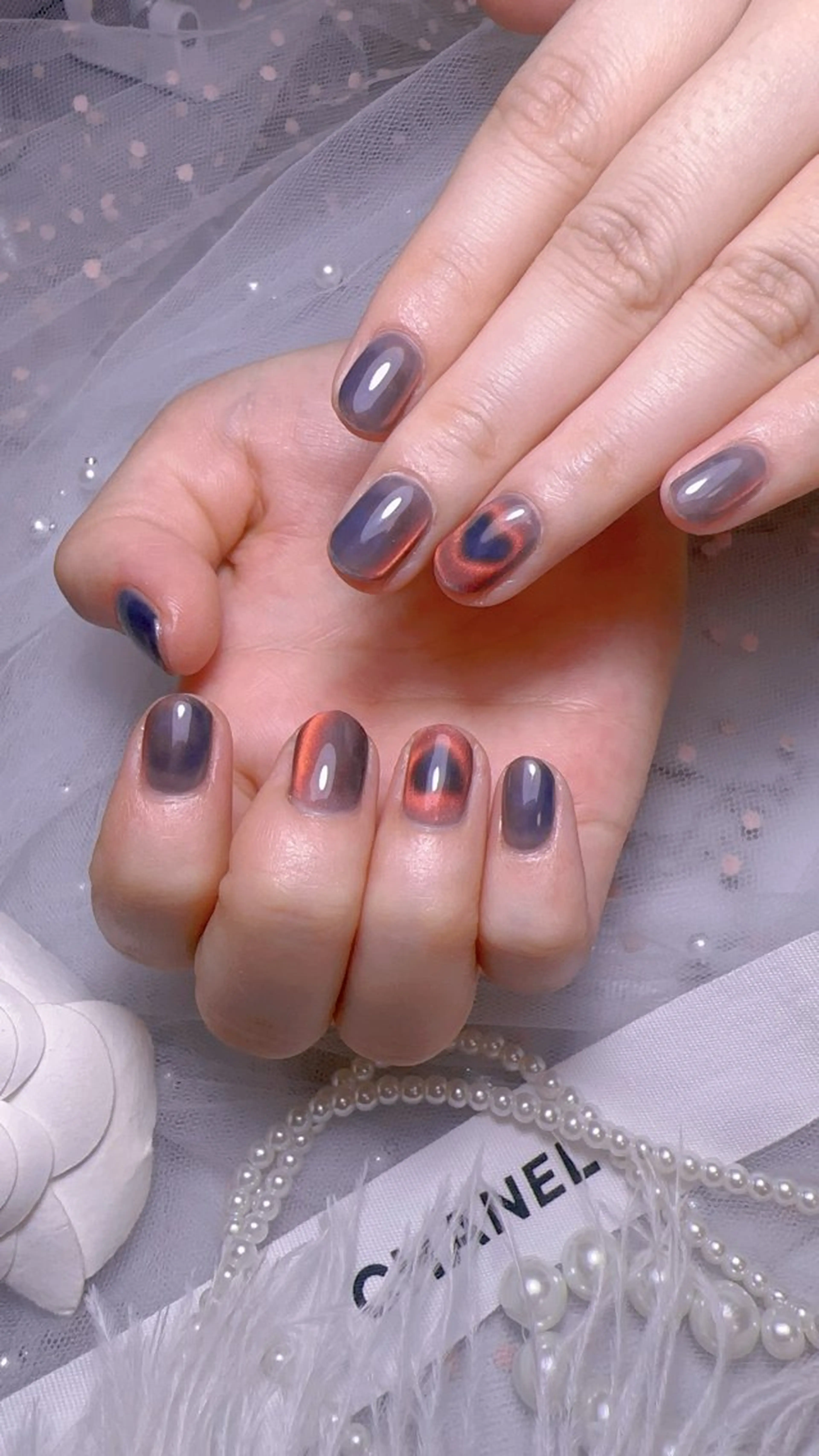 ネイル オーロラネイル フットネイル 韓国ネイル ラメ(グリッター) ラメグラデーション ハンドネイル Belle nail salon 新小岩のネイルデザイン