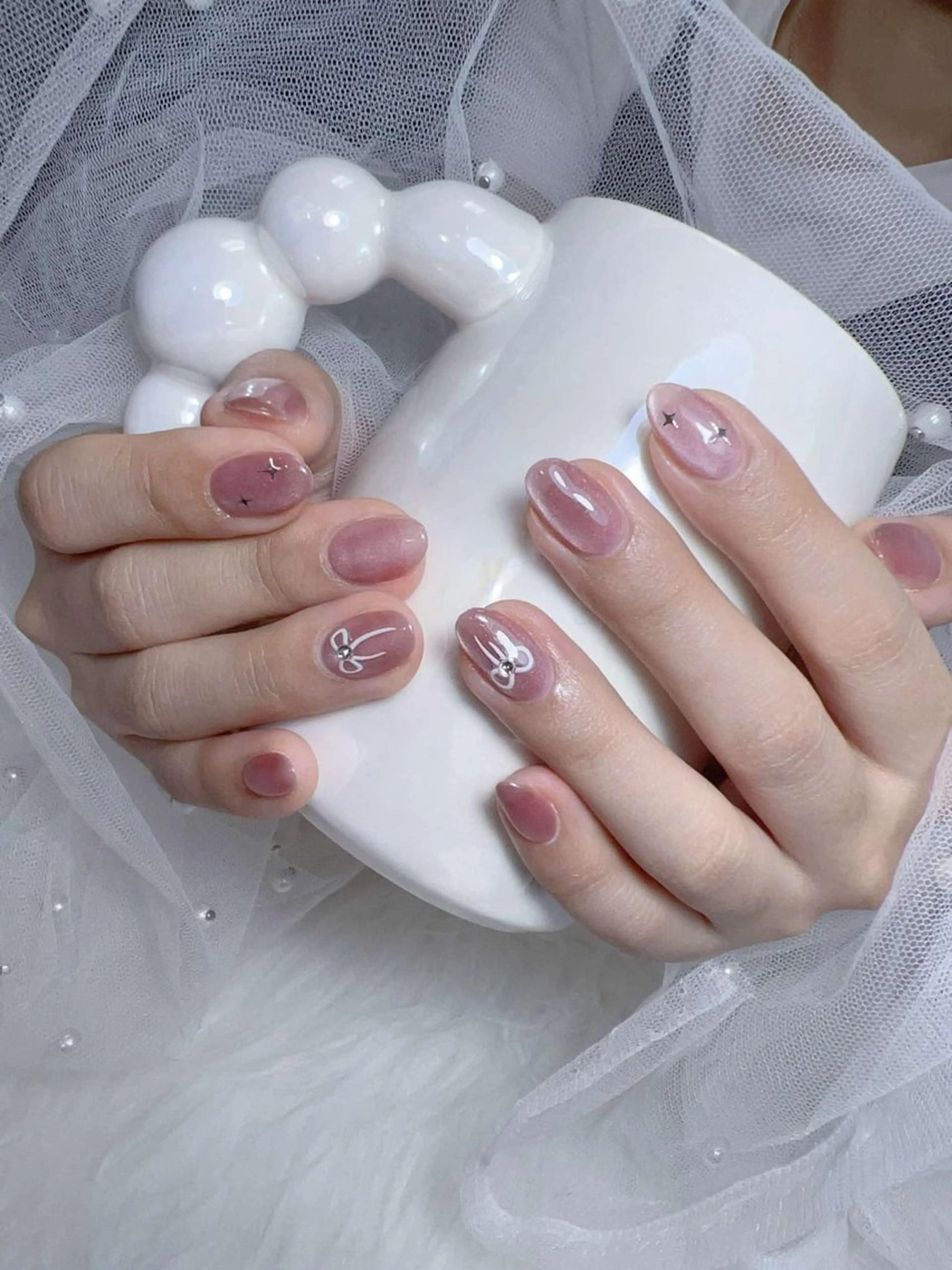 カラー 西野 カナのネイルデザイン