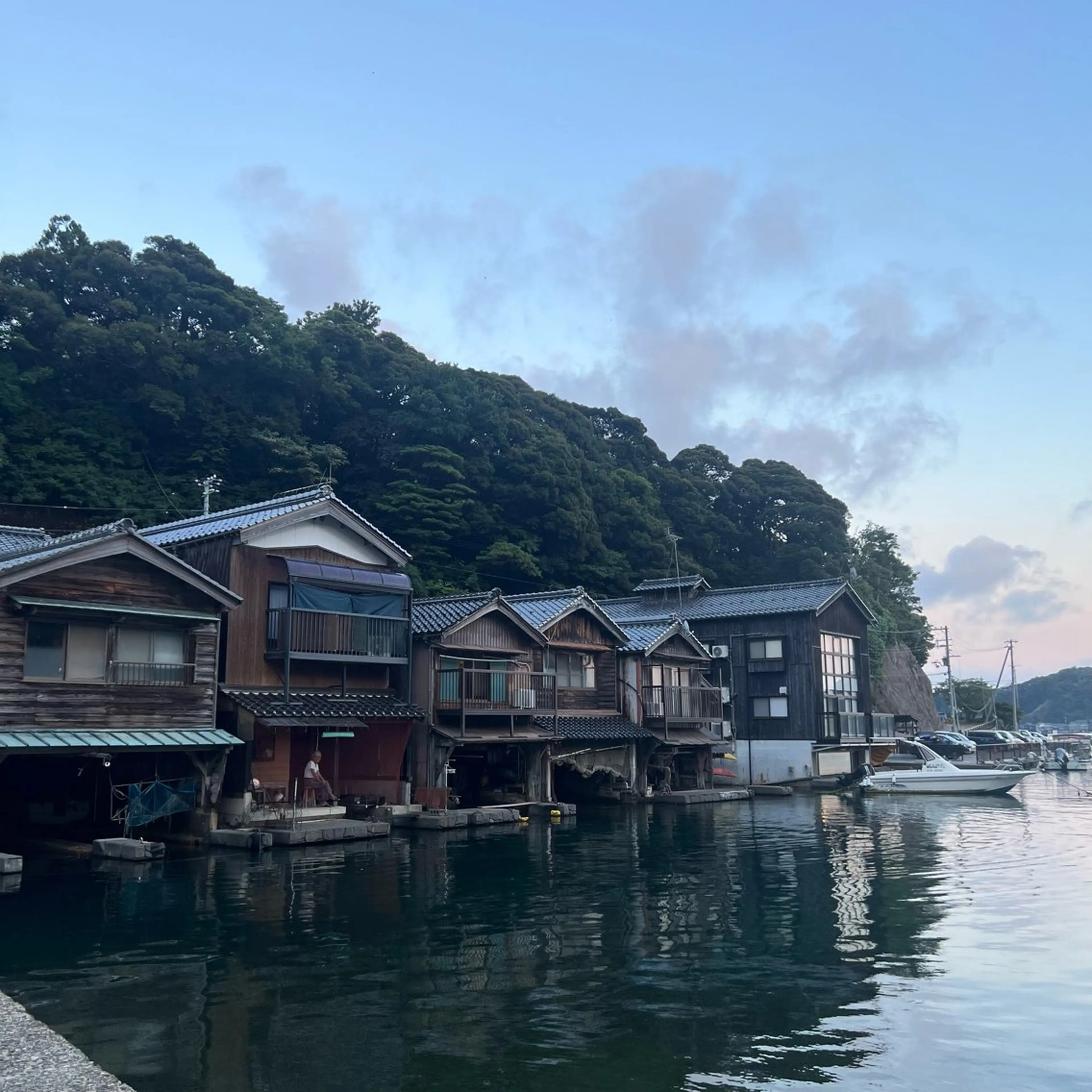 TIDEHAIR SHIHOのヘアスタイル