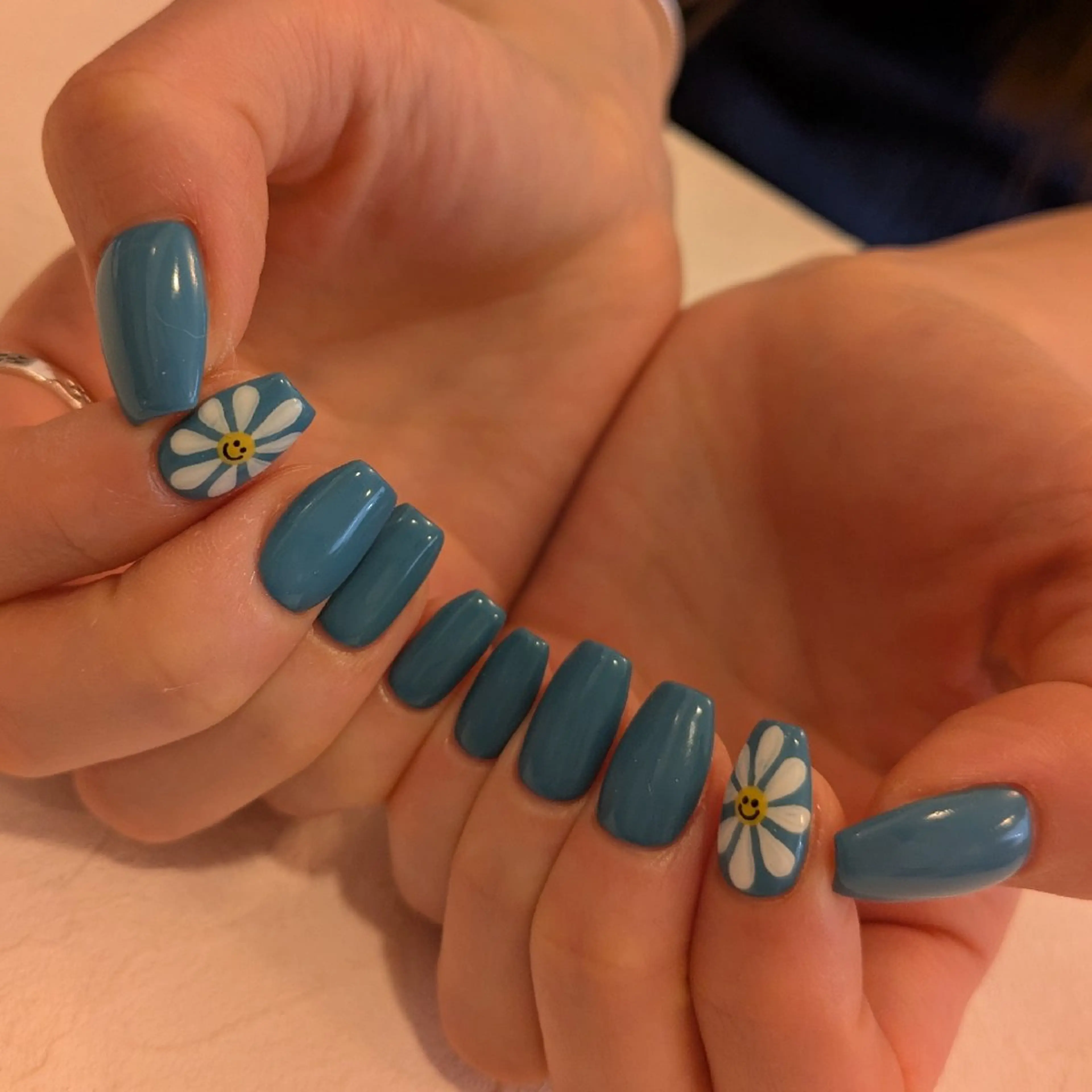 ネイル フラワーネイル ジェヌインネイル 河内のネイルデザイン