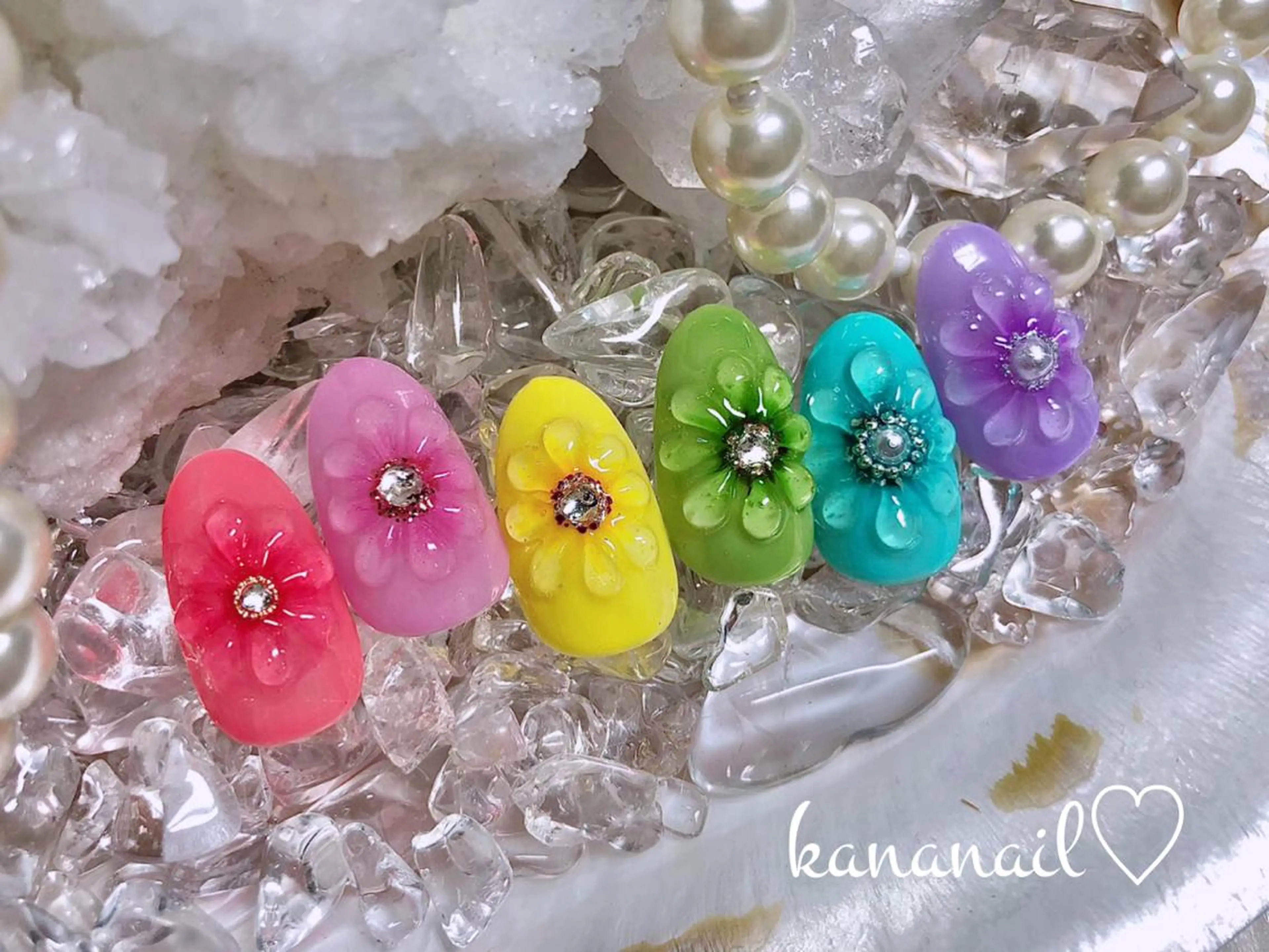 ネイル アートネイル フラワーネイル ぷっくりネイル kananail ♡のネイルデザイン