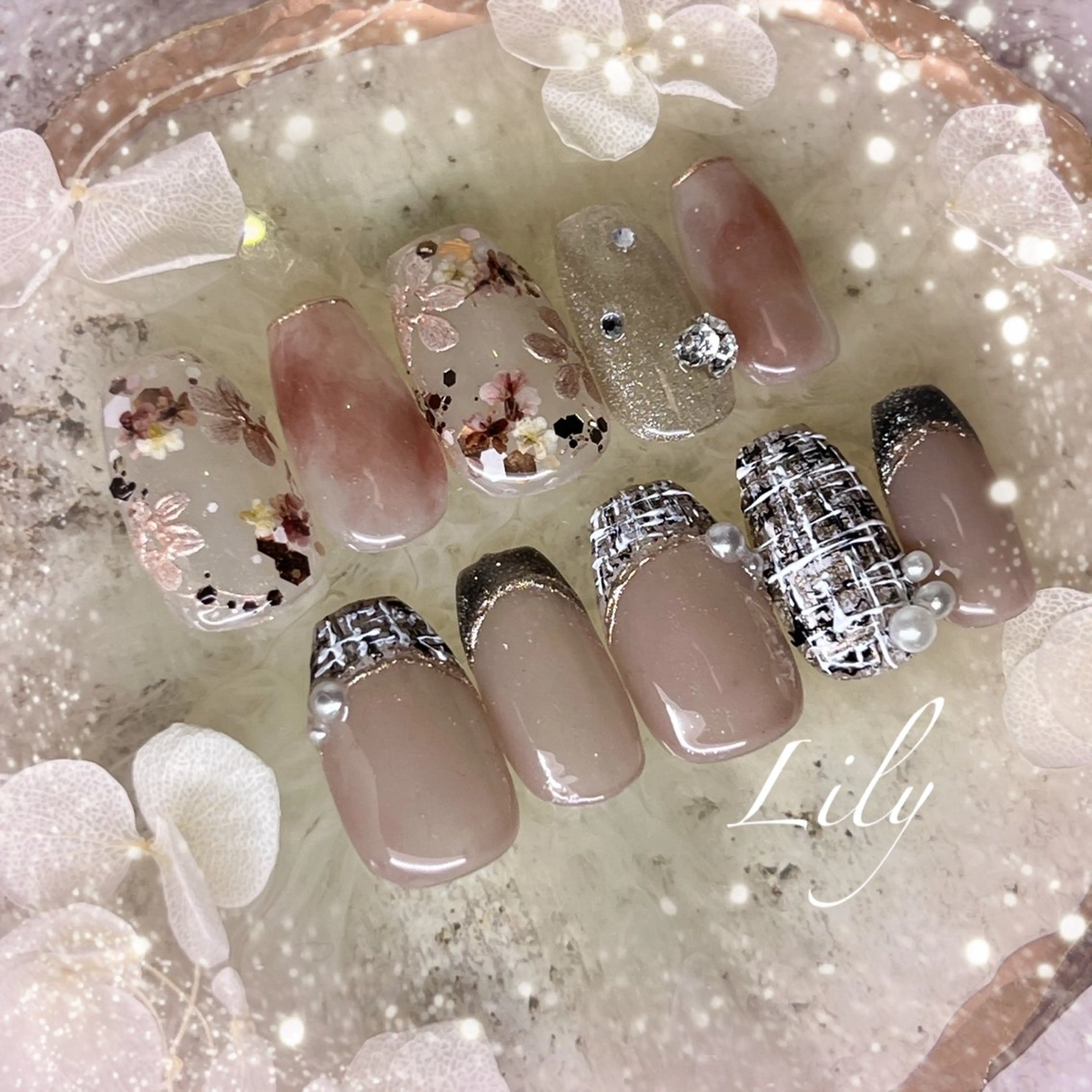 ネイル ハンドネイル Lily*nail 🌻Mii🌻のネイルデザイン
