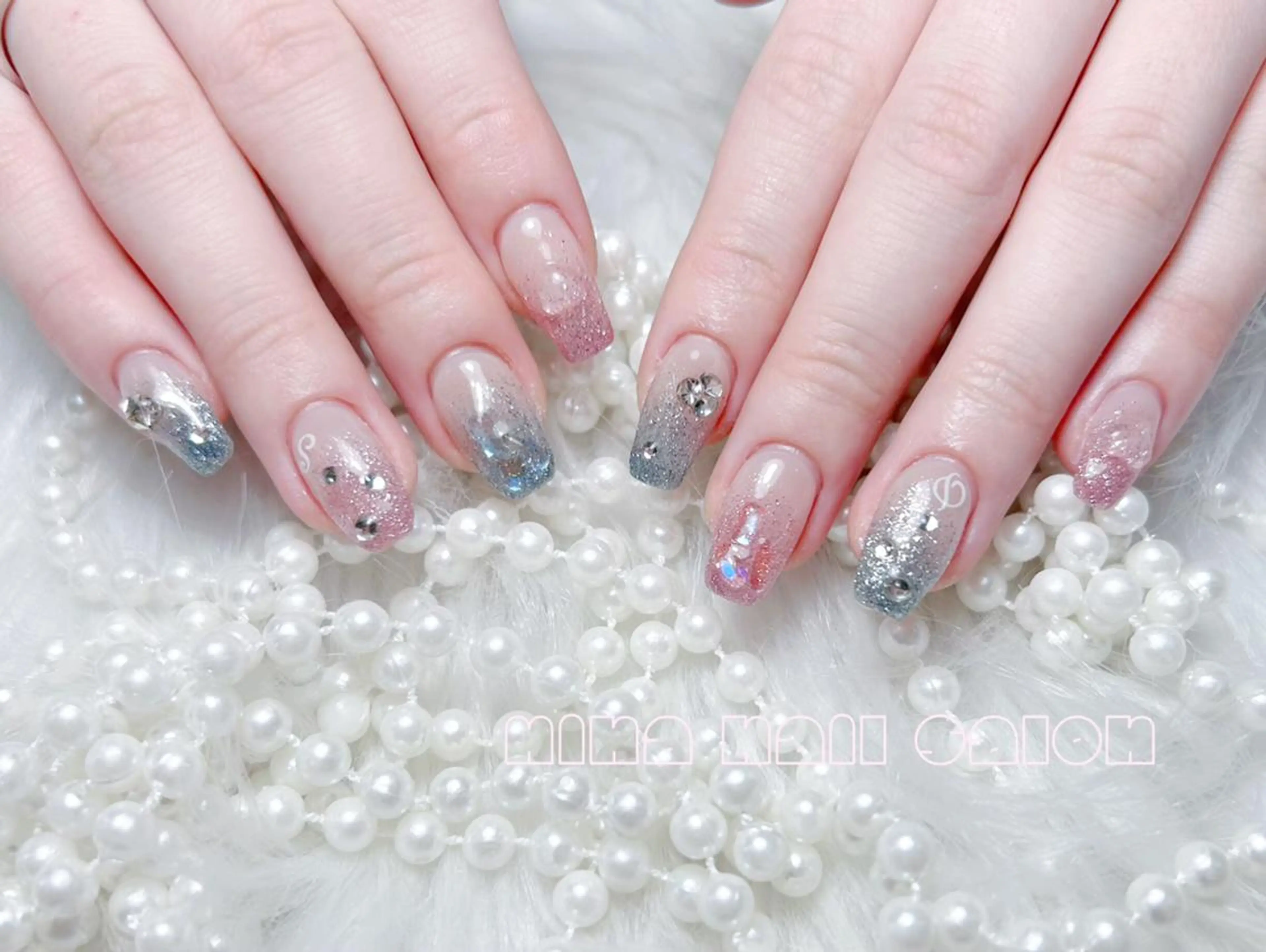 ネイル 奈 奈のネイルデザイン