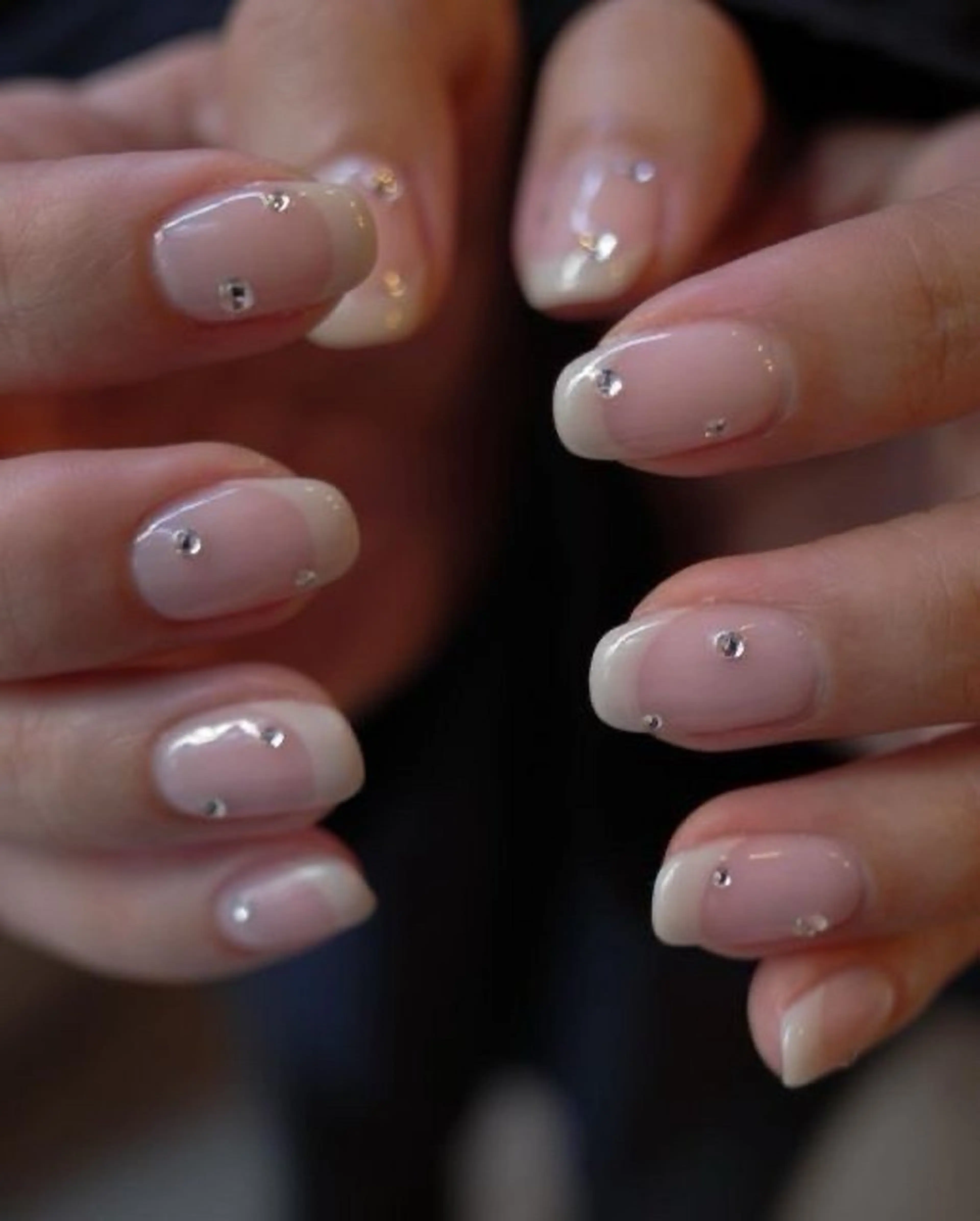 ネイル アートネイル オーロラネイル クリアネイル 長さ出し フレンチネイル ハンドネイル 原田 梨香のネイルデザイン