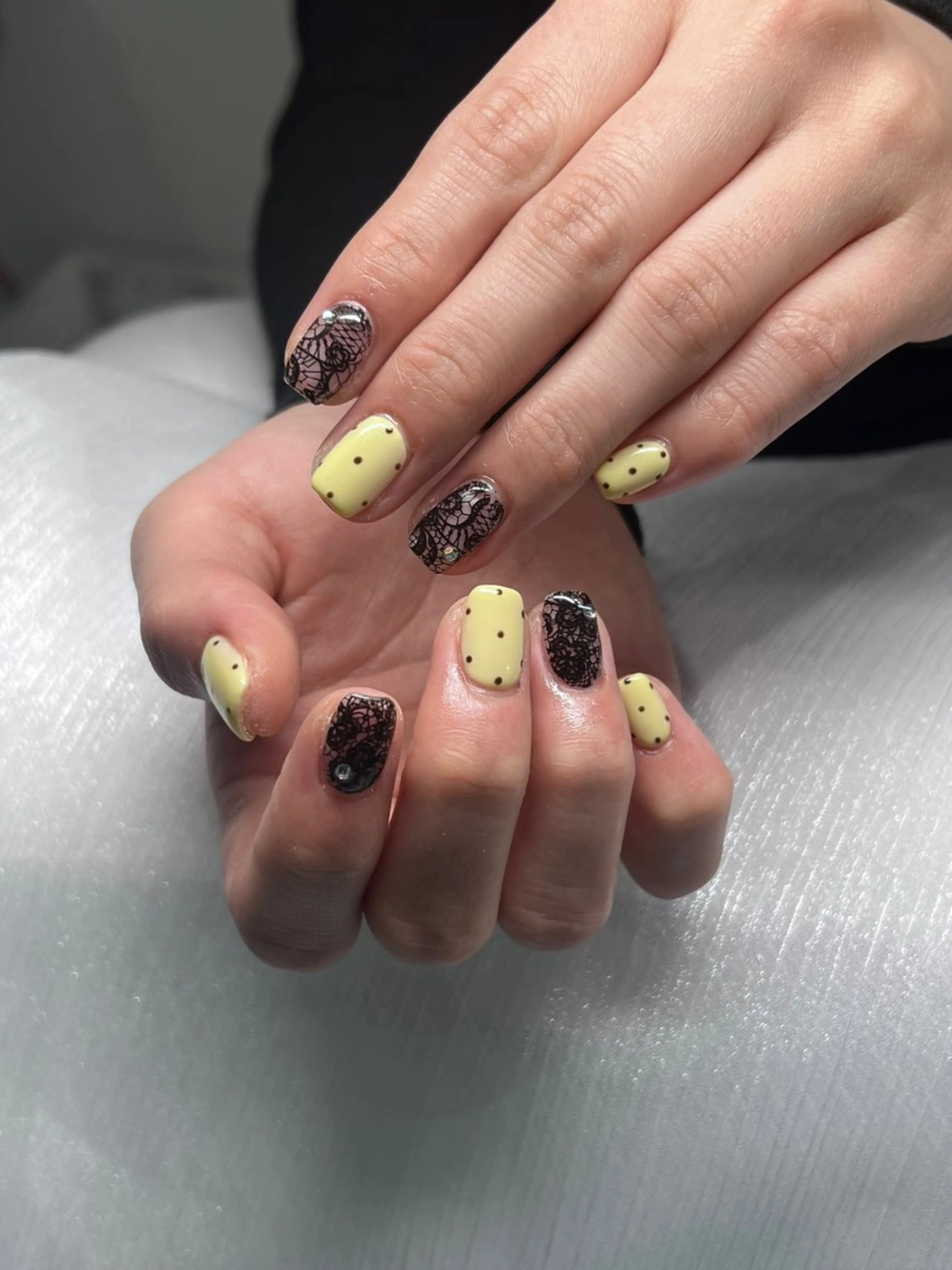 ネイル アートネイル レース ホワイト ハンドネイル Mermaid Nailのネイルデザイン