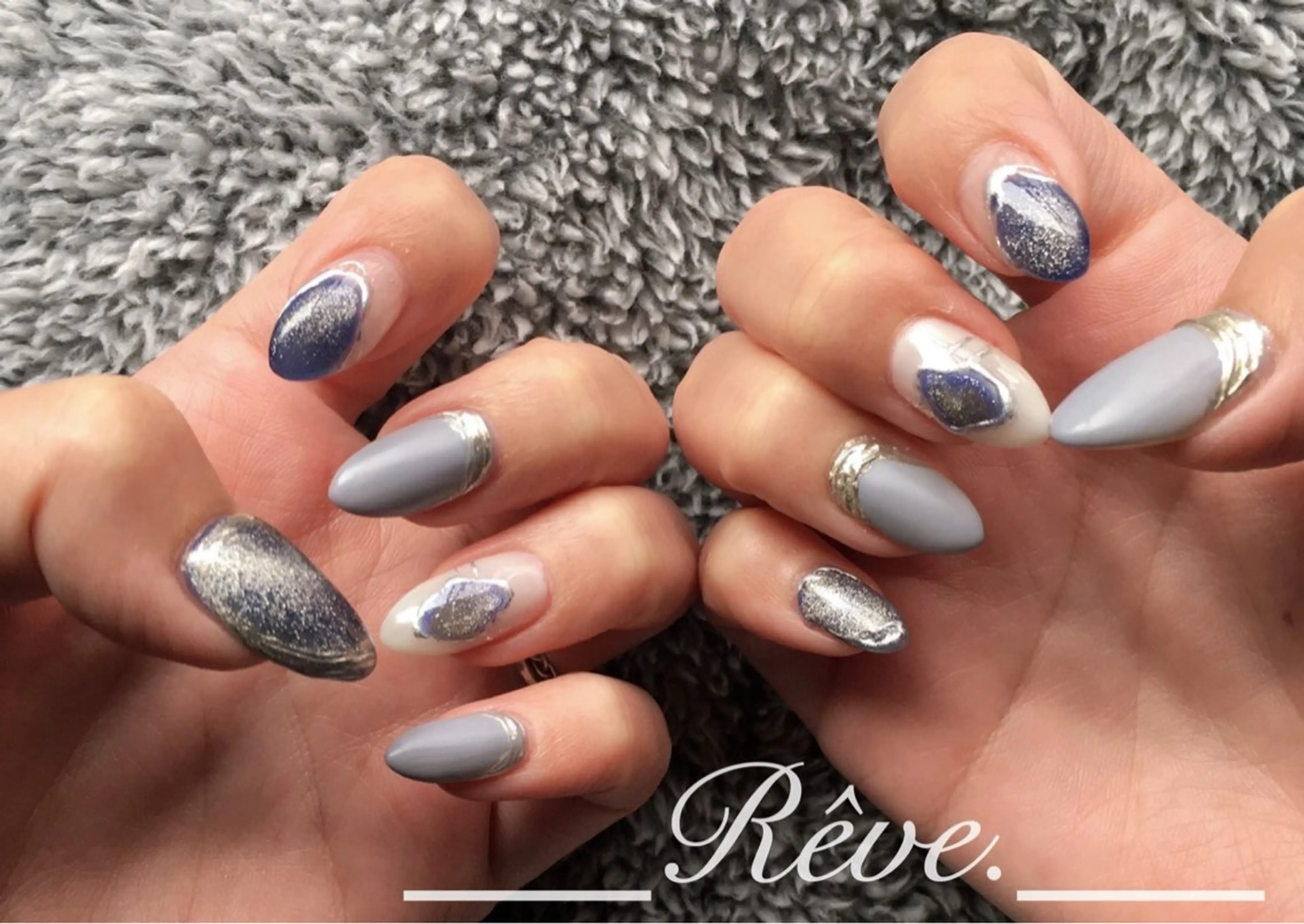 ネイル Reve. 黒澤のネイルデザイン