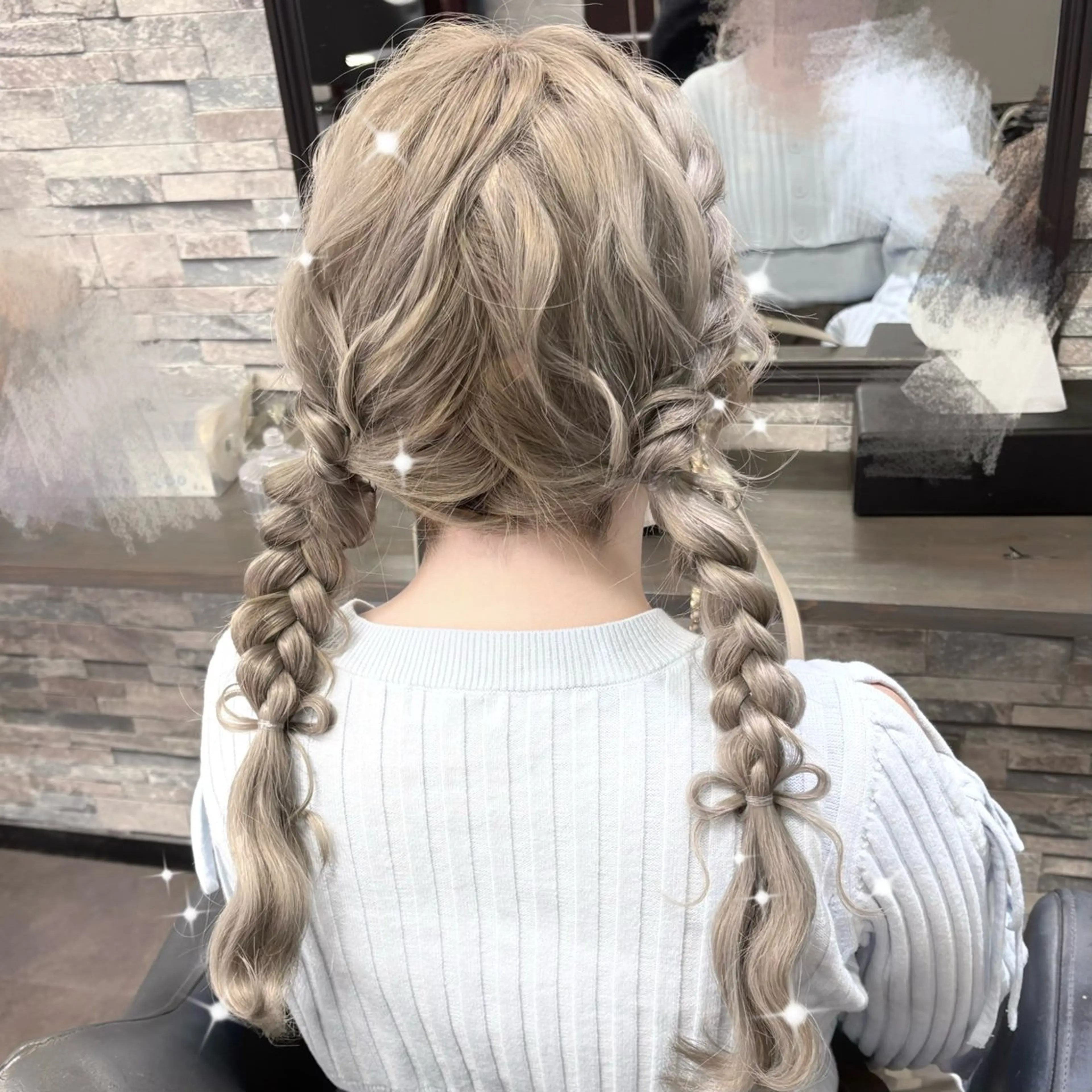 ロング OZ梅田♡ ゆはなブリーチのヘアスタイル