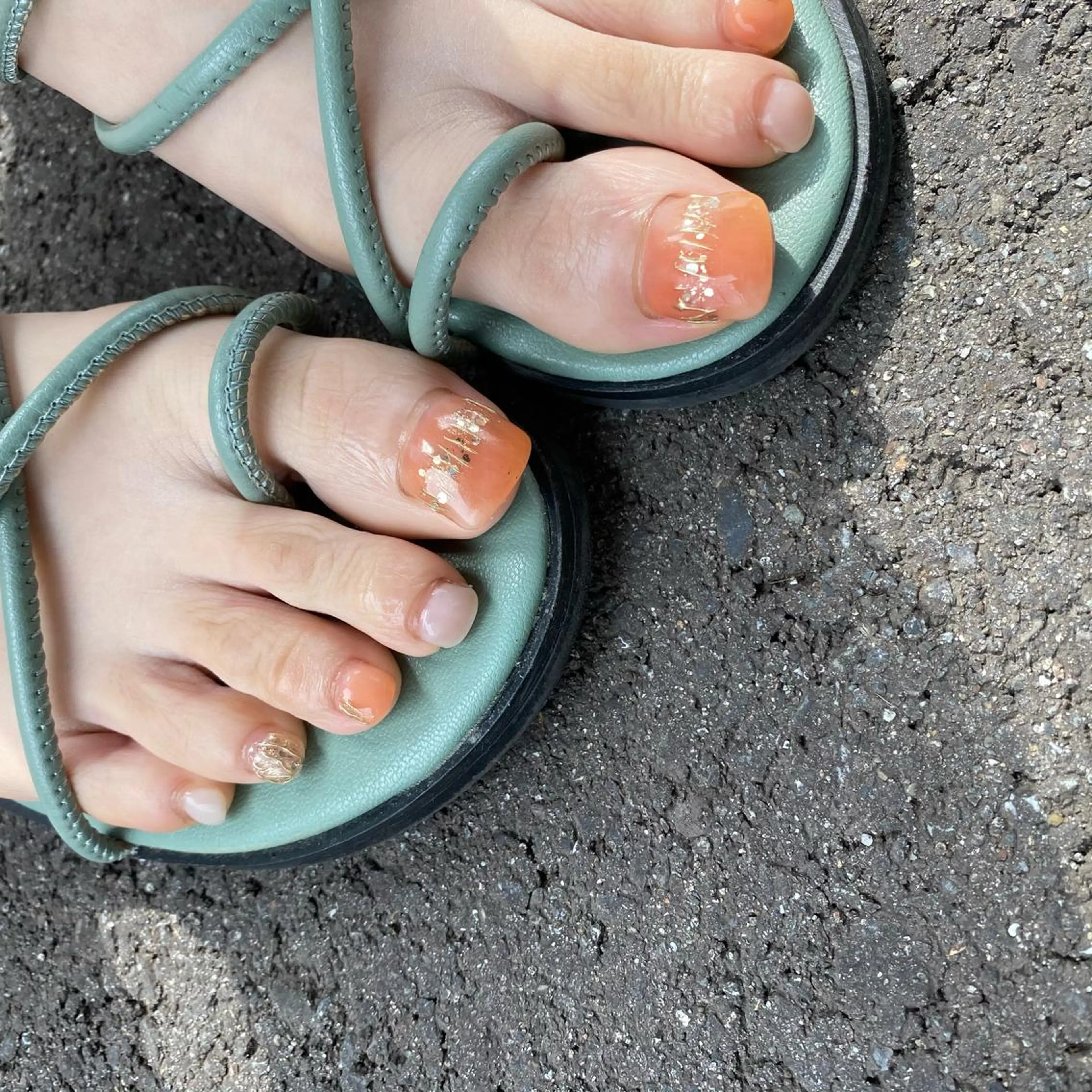 ネイル キラキラネイル オレンジ mimin. by felimo所属・mimin. by felimoのネイルデザイン