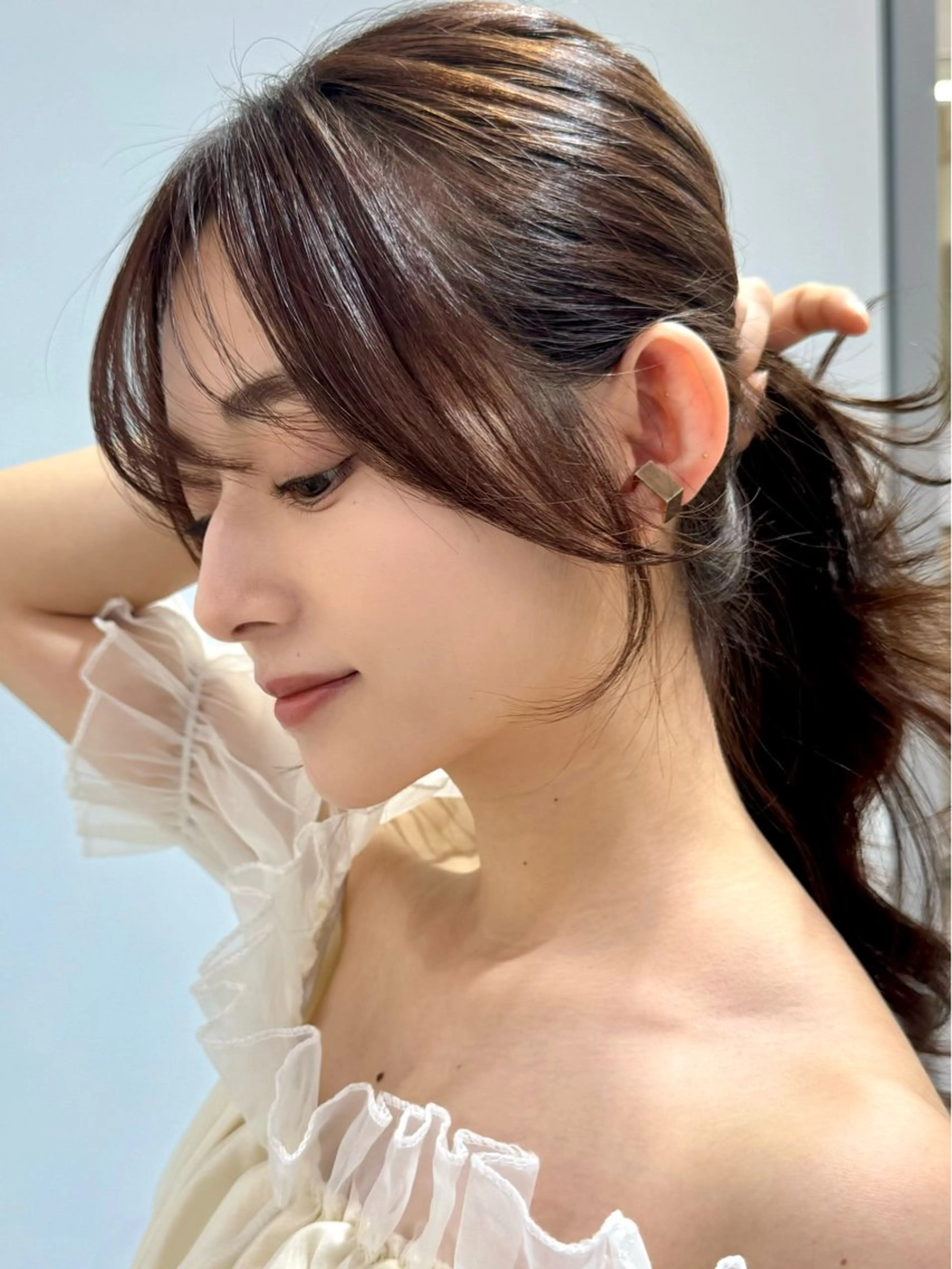 ロング 顔周りカット 韓国風ヘア レイヤーカット ロング 小顔カット カット 三鷹で1番ショート ボブをカットする新谷のヘアスタイル