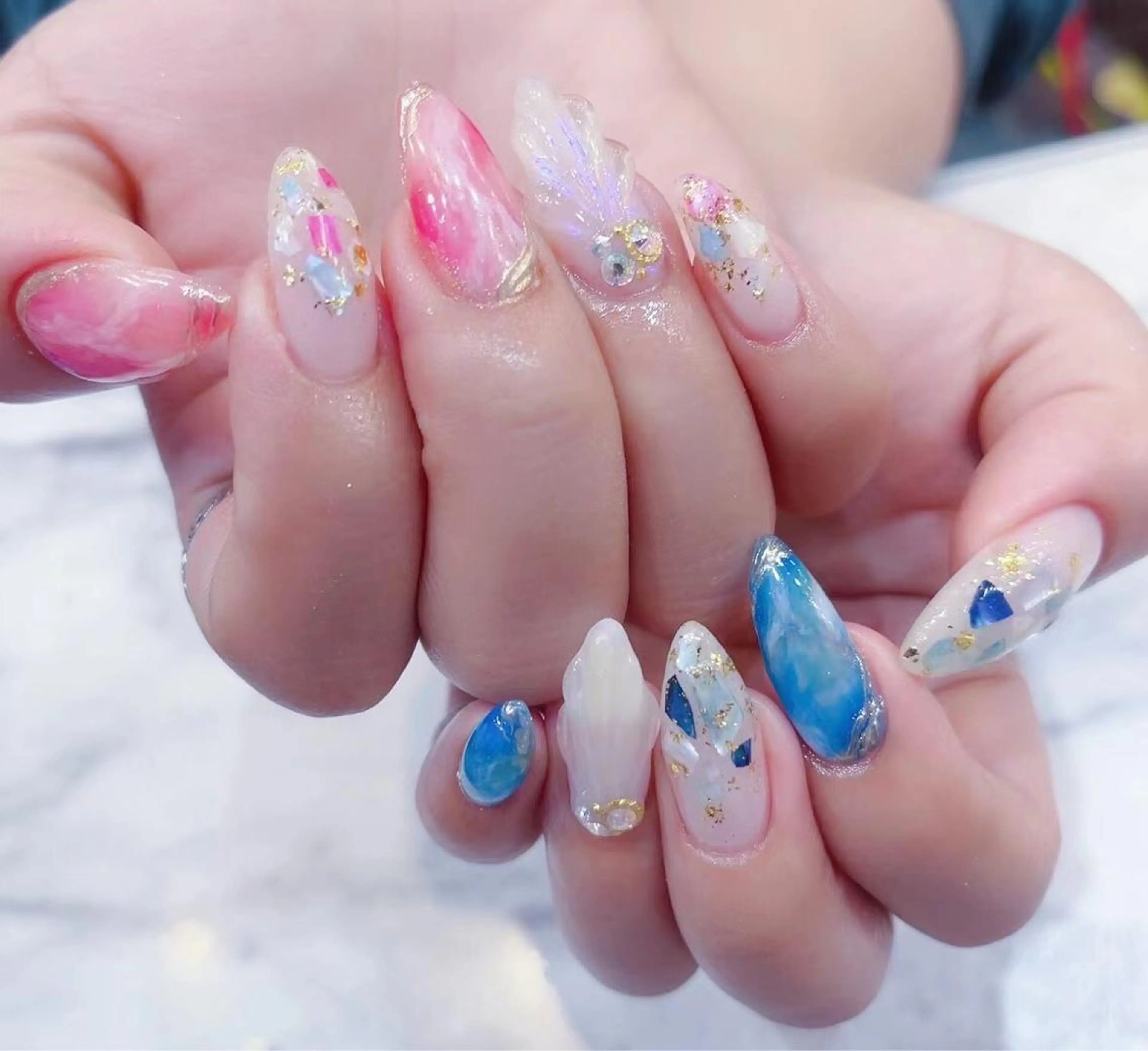 ネイル グラデーション ぷっくりネイル babarla Nailのネイルデザイン