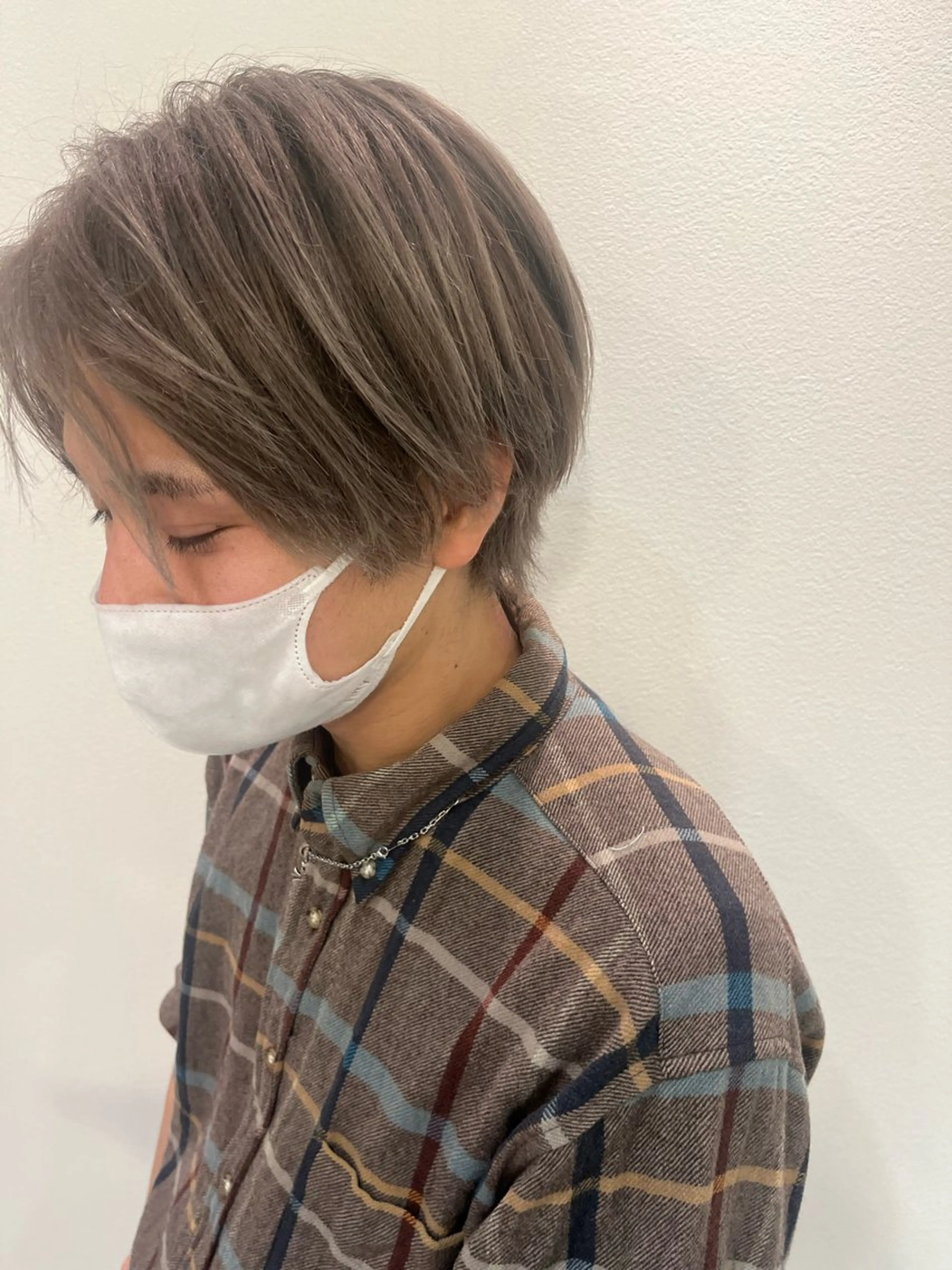 メンズ メンズブリーチ ヘアカラー end roll りんのヘアスタイル