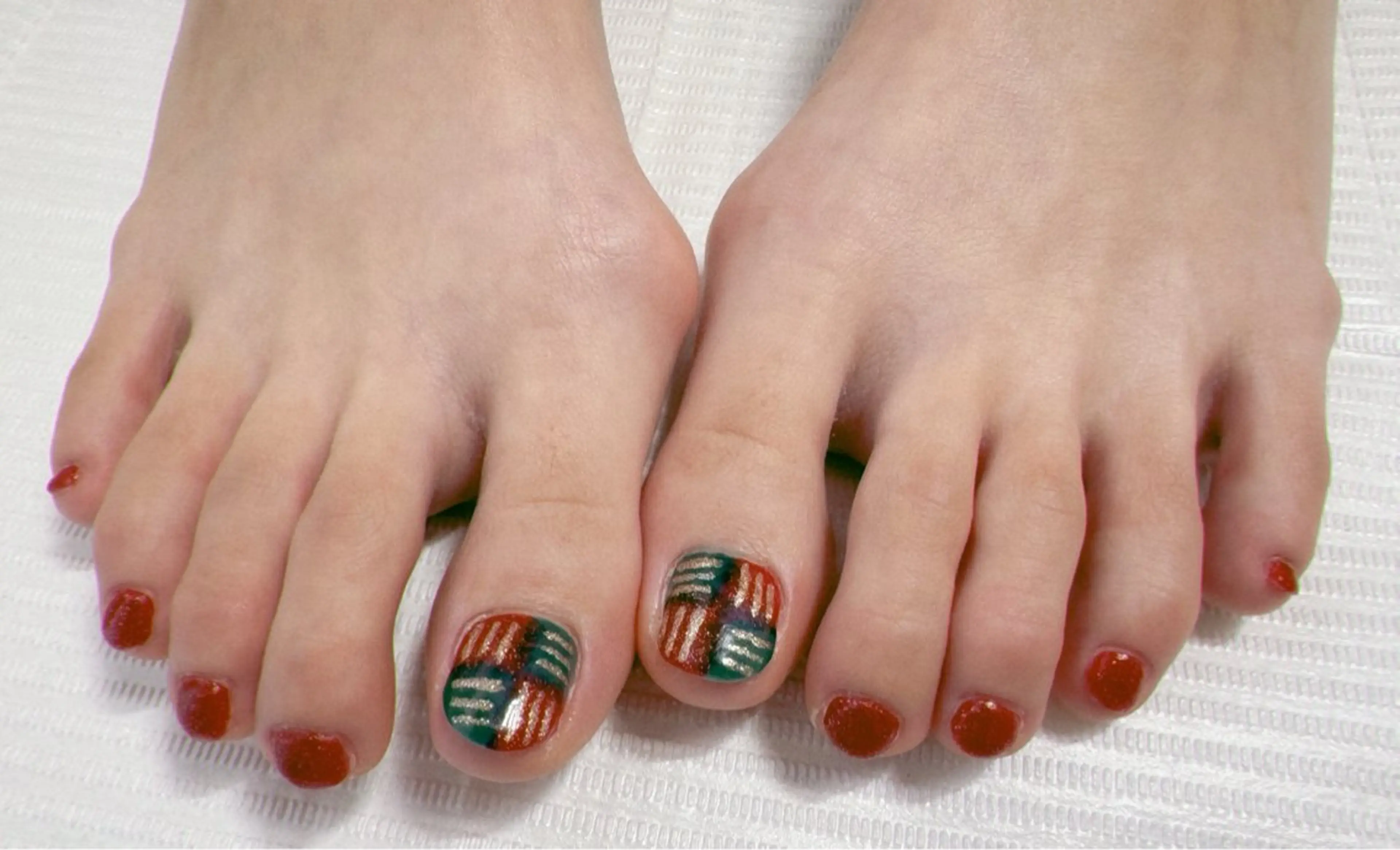 フット親指アート＊オフ無し🦶の写真