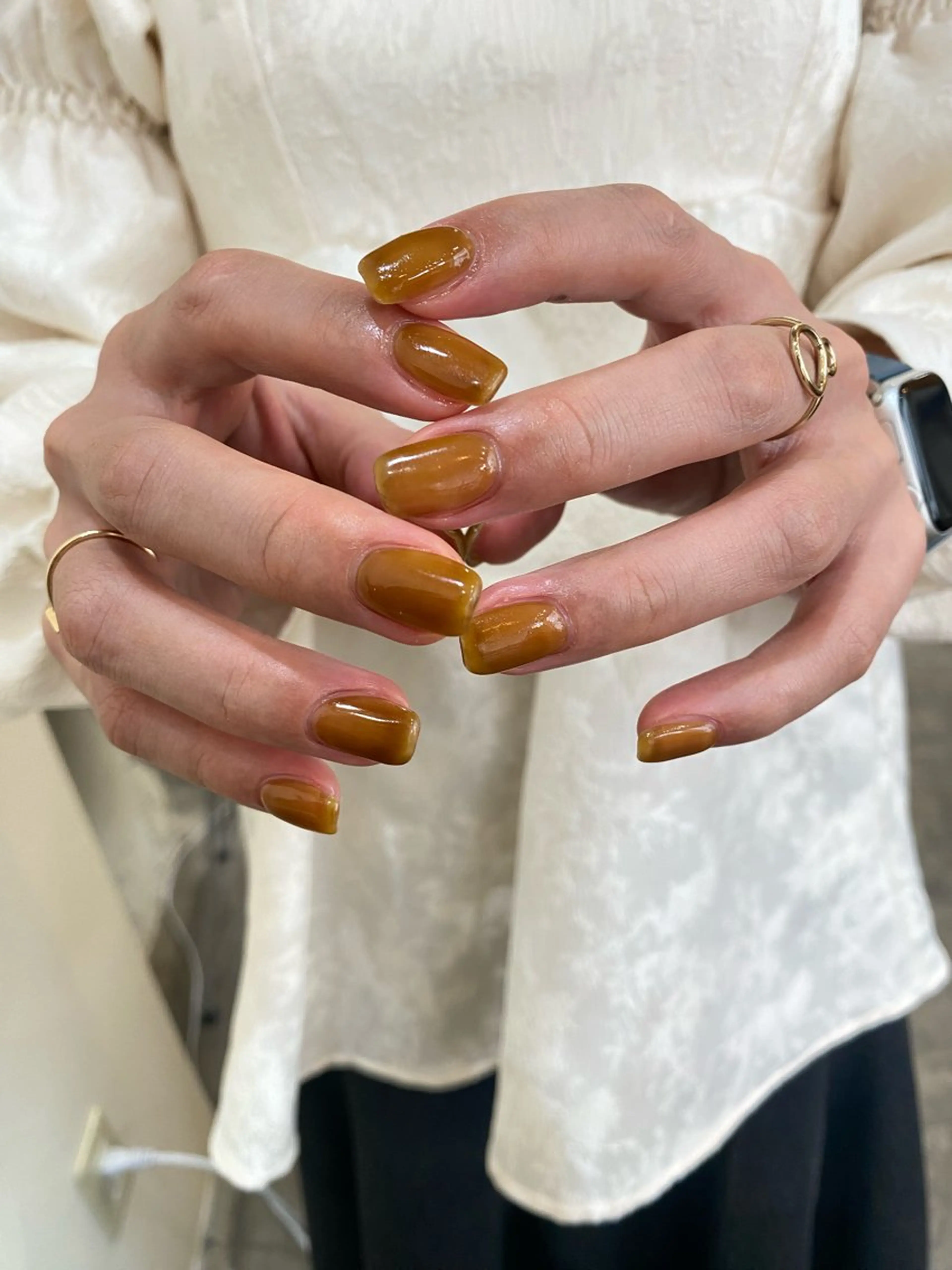 ネイル ブラウン ワンカラーネイル 黄色 nable.所属・栗林 実莉のネイルデザイン