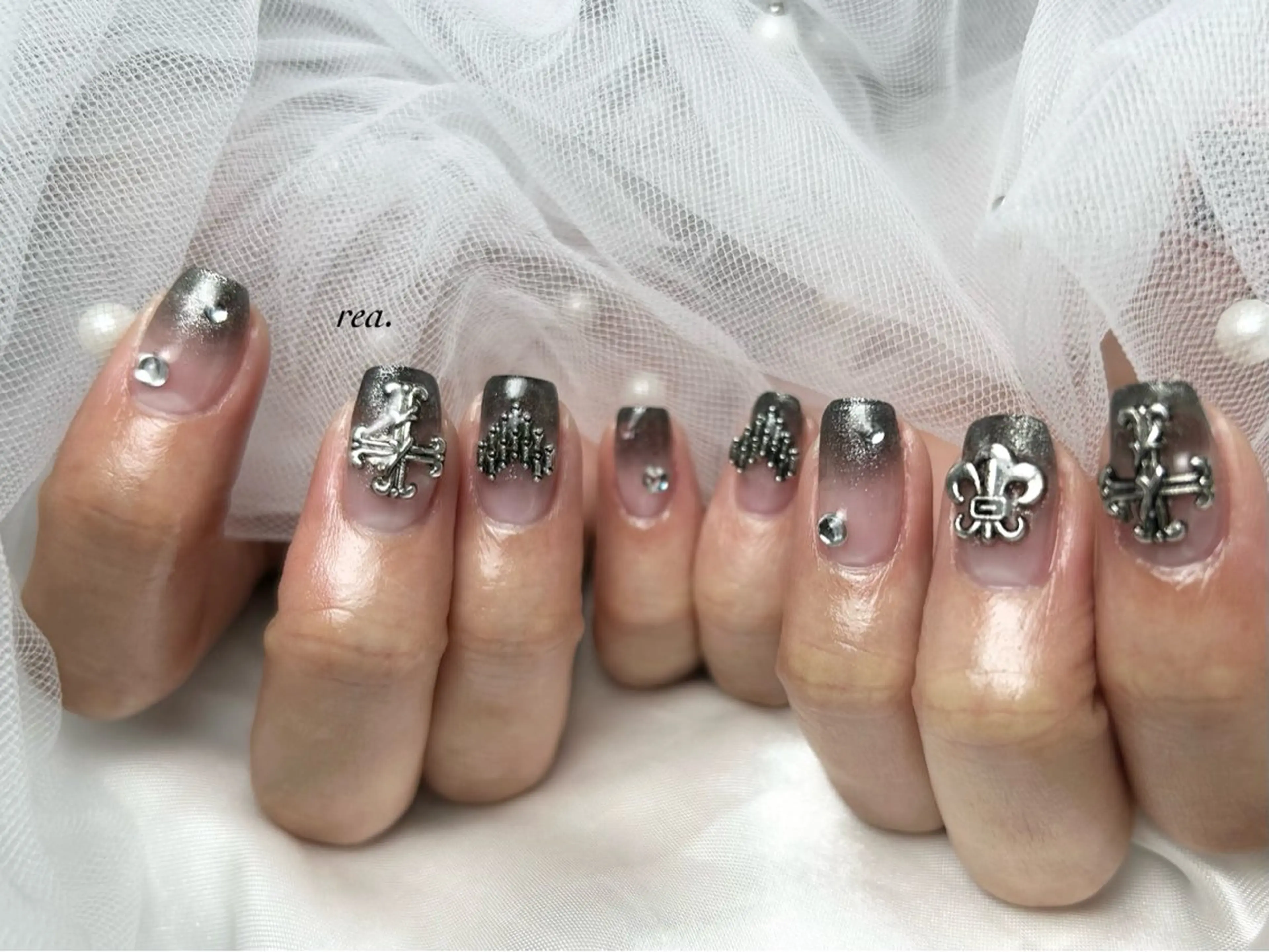 ネイル ハンドネイル フットネイル rea .のネイルデザイン