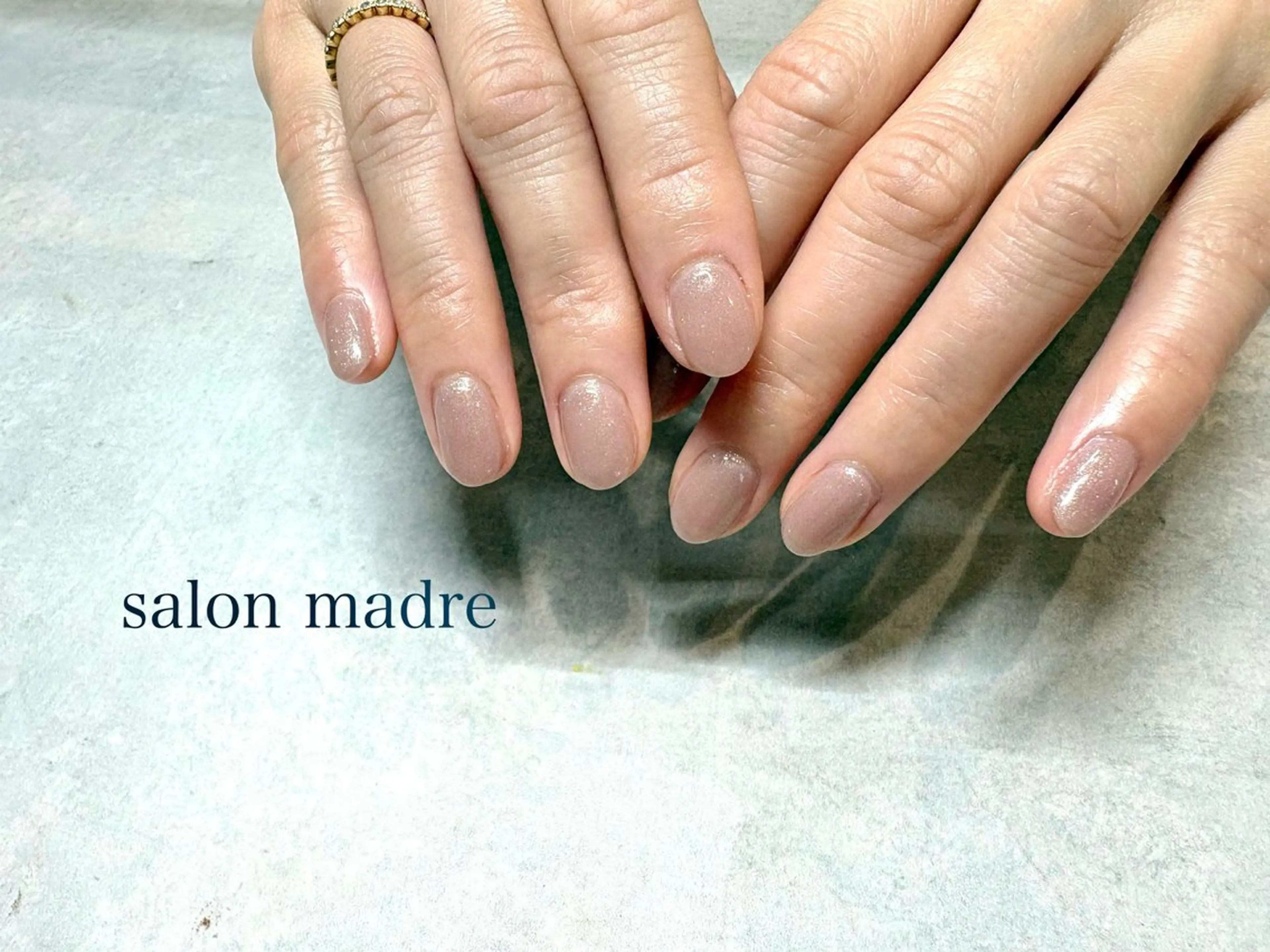 ネイル ワンカラーネイル ハンドネイル salonmadre Rikacoのネイルデザイン
