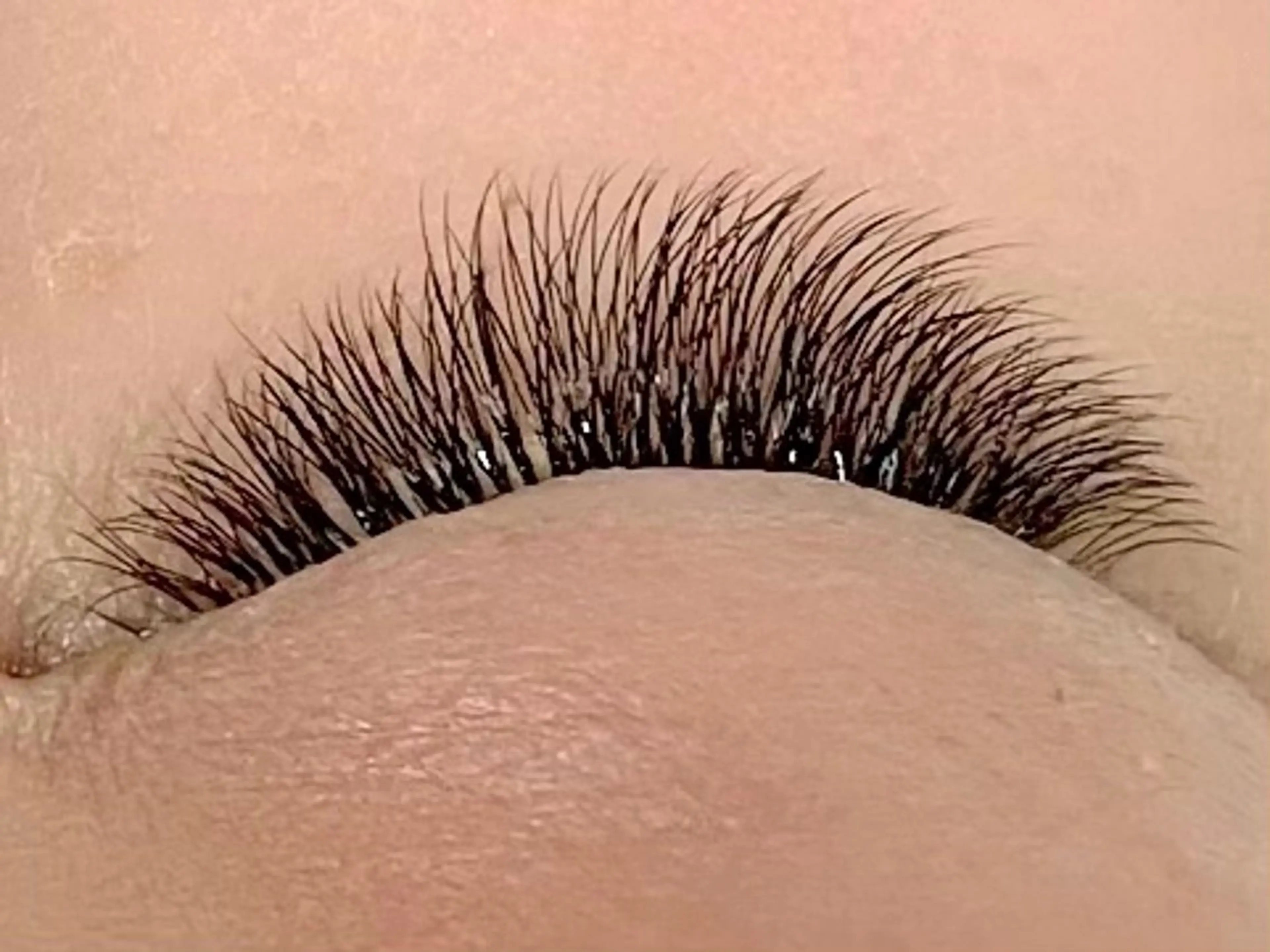 マツエク・マツパ Rommy  Studio所属・Rommy Studioのマツエク・マツパデザイン