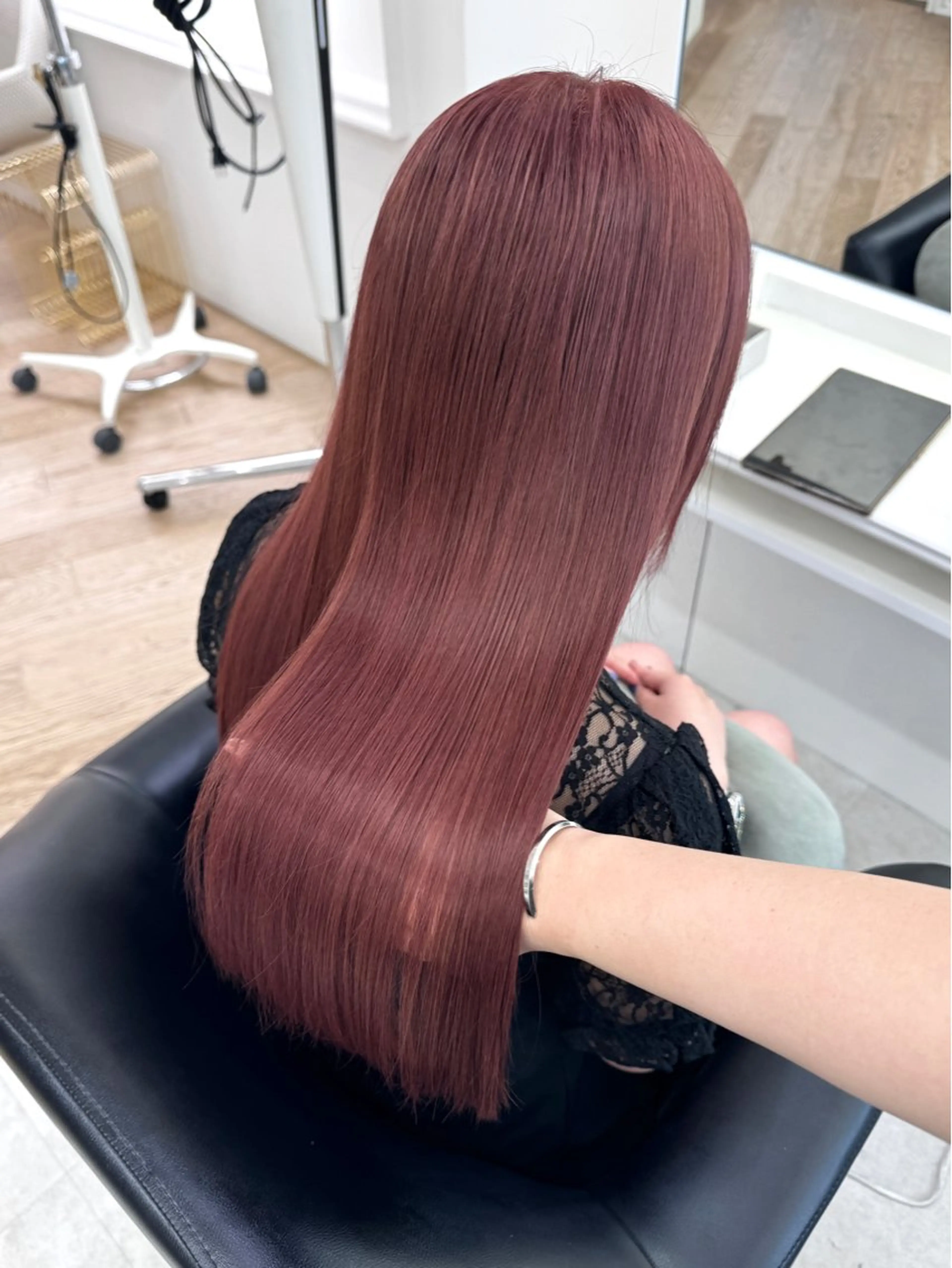 ロング カラー ヘアカラー ParveMix 楠本結菜のヘアスタイル