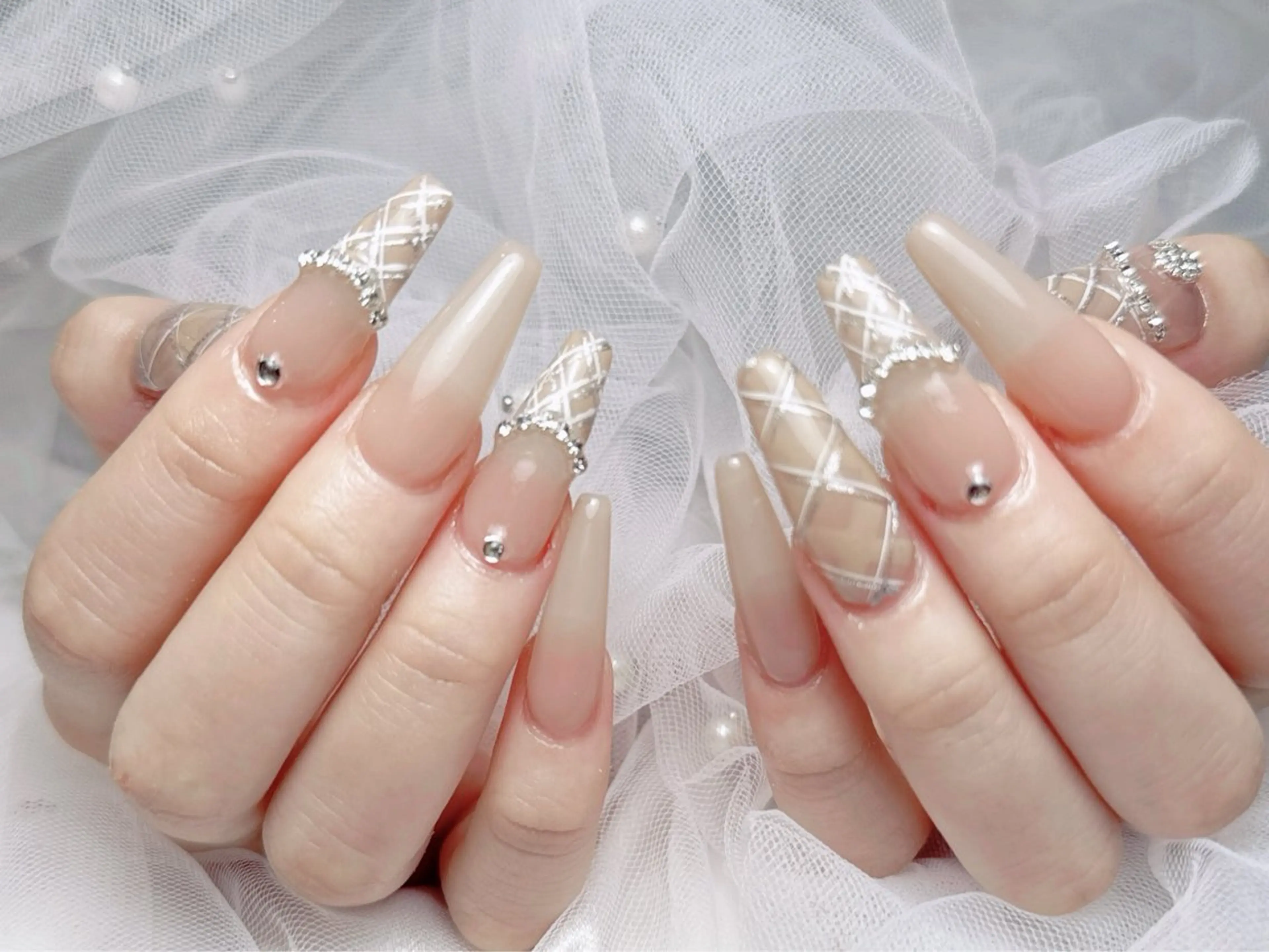 ネイル ハンドネイル ロータス ネイルサロンのネイルデザイン